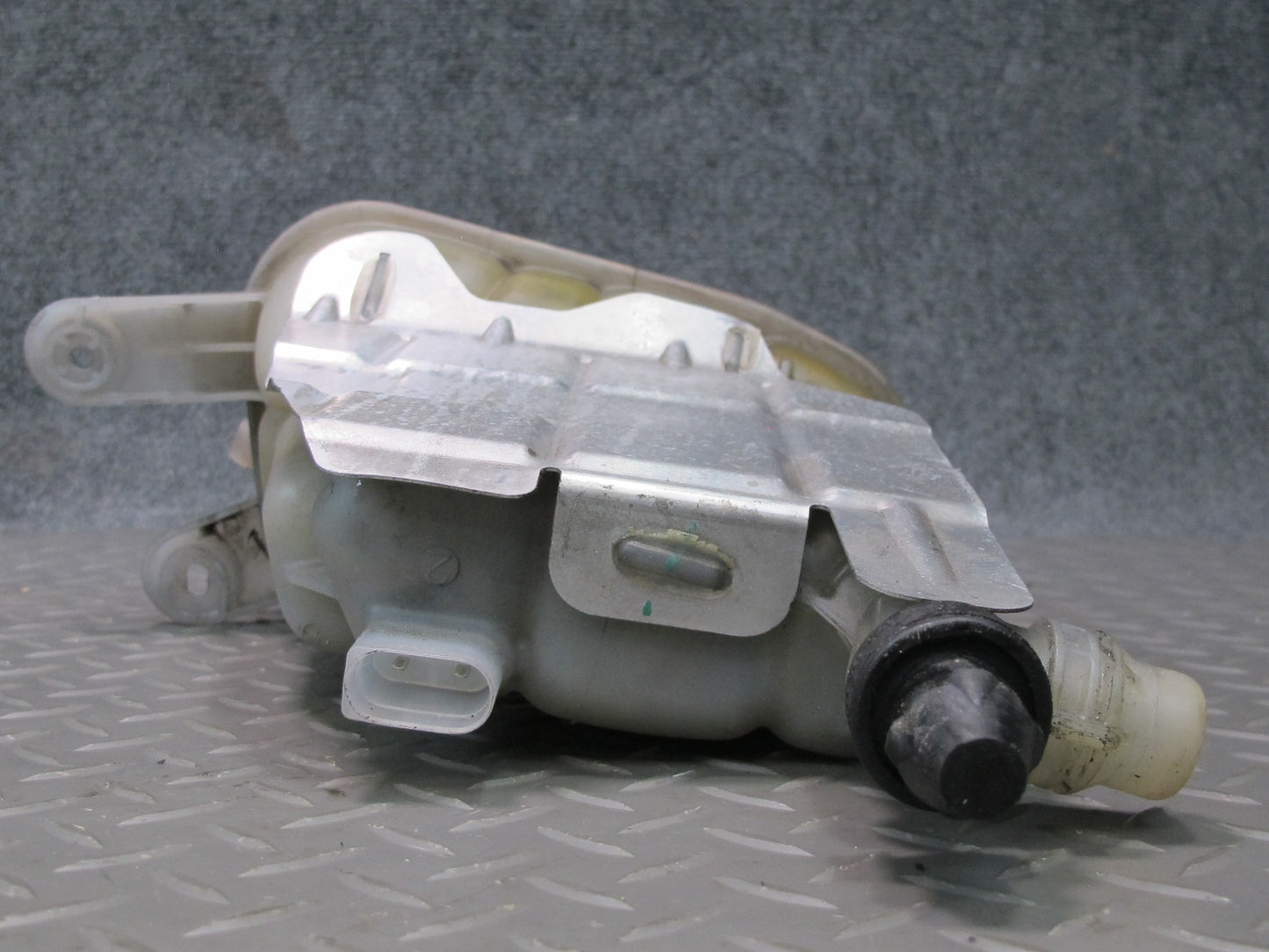 08-12 Audi 8T S5 4.2L Engine Coolant Expansion Overflow Reservoir Tank OEM