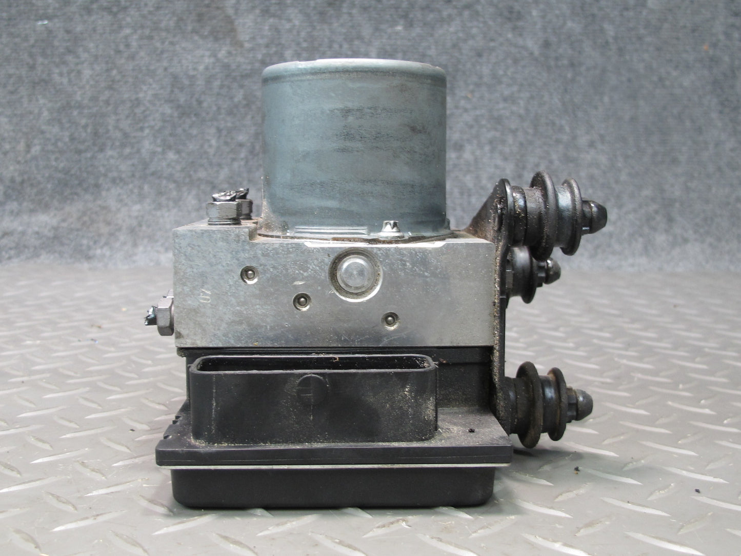 2010 Audi 8T S5 4.2L AWD Anti Lock Brake ABS Pump Module 8K0907379CA 101K OEM