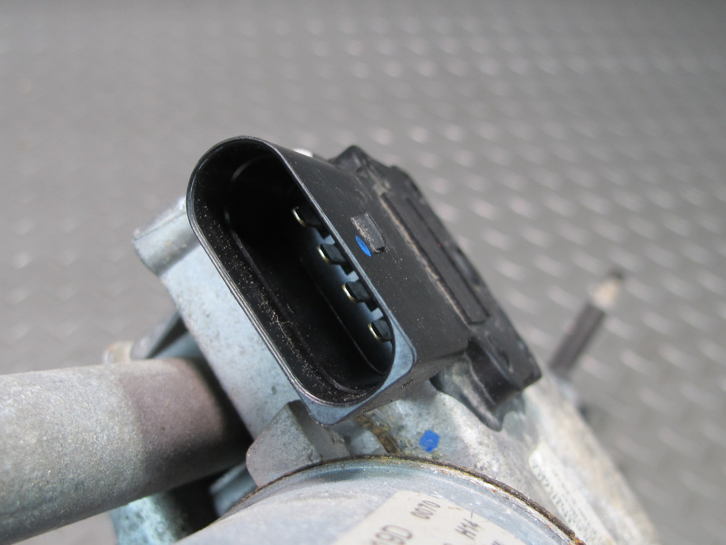 08-17 Audi 8T A5 S5 Coupe Windshield Wiper Transmission Linkage w Motor OEM