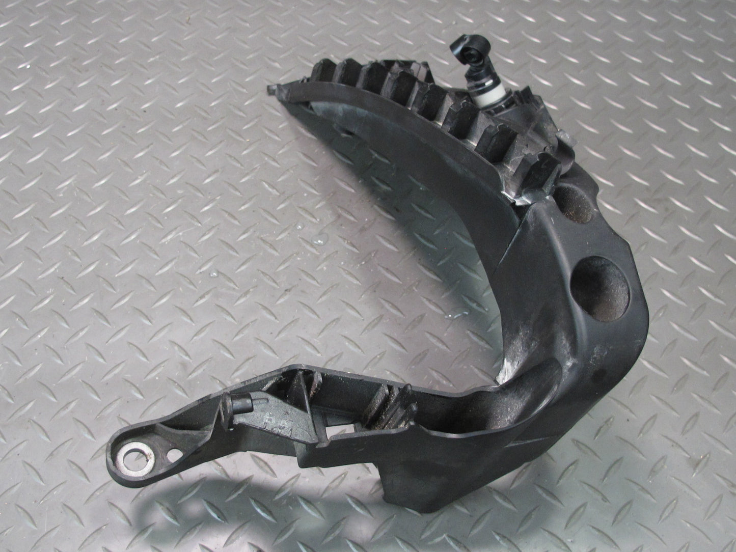 08-12 Audi 8T A5 S5 Front Left Headlight Mount Bracket Support OEM