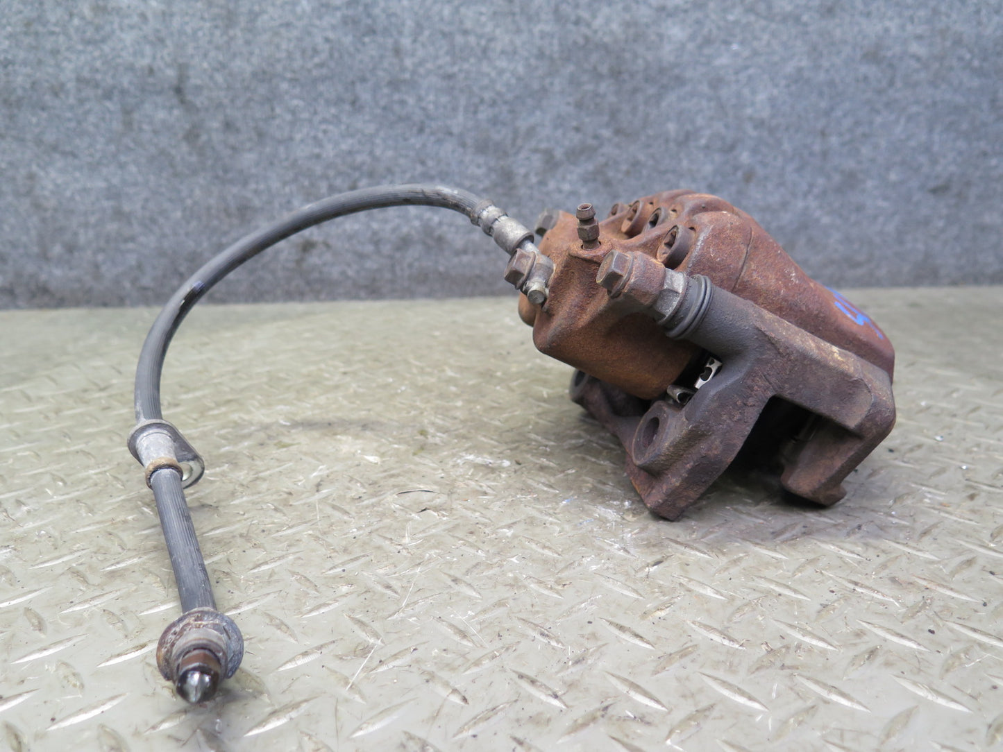 92-98 Lexus JZZ31L SC300 RWD Set of 2 Front Left & Right Brake Caliper OEM