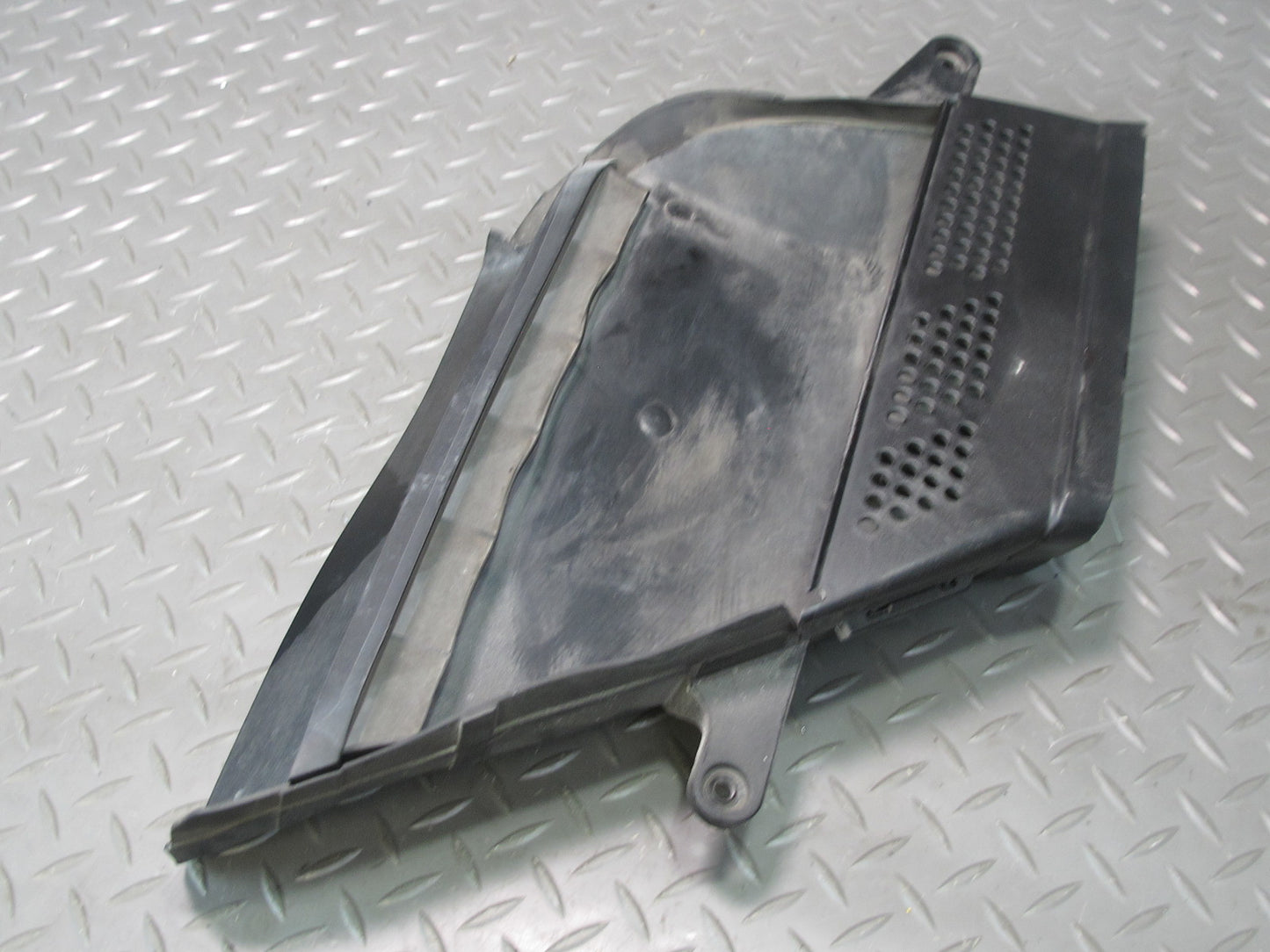 08-12 Audi 8T S5 Engine Air Intake Duct Pipe 8K0129618A OEM