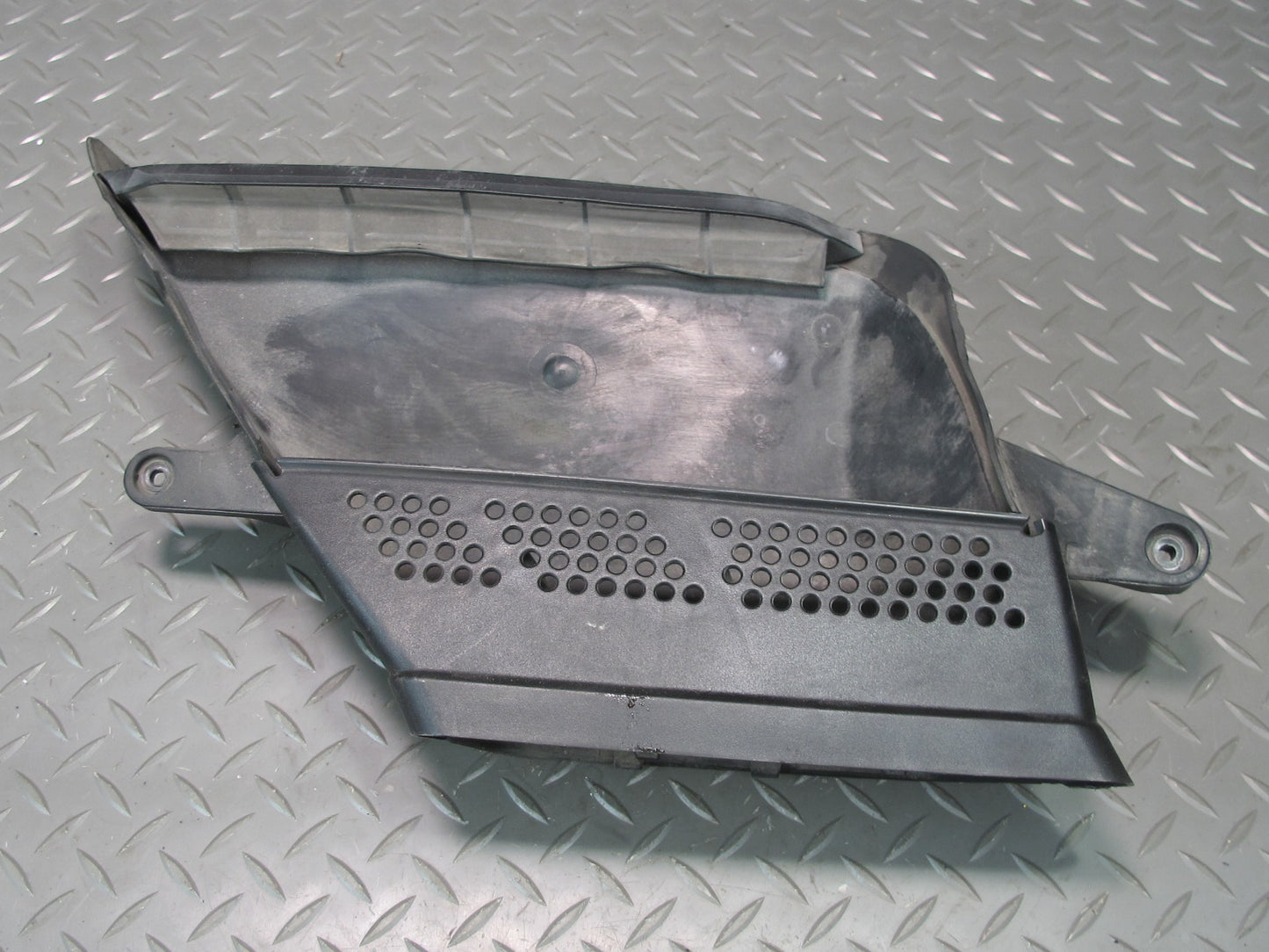 08-12 Audi 8T S5 Engine Air Intake Duct Pipe 8K0129618A OEM