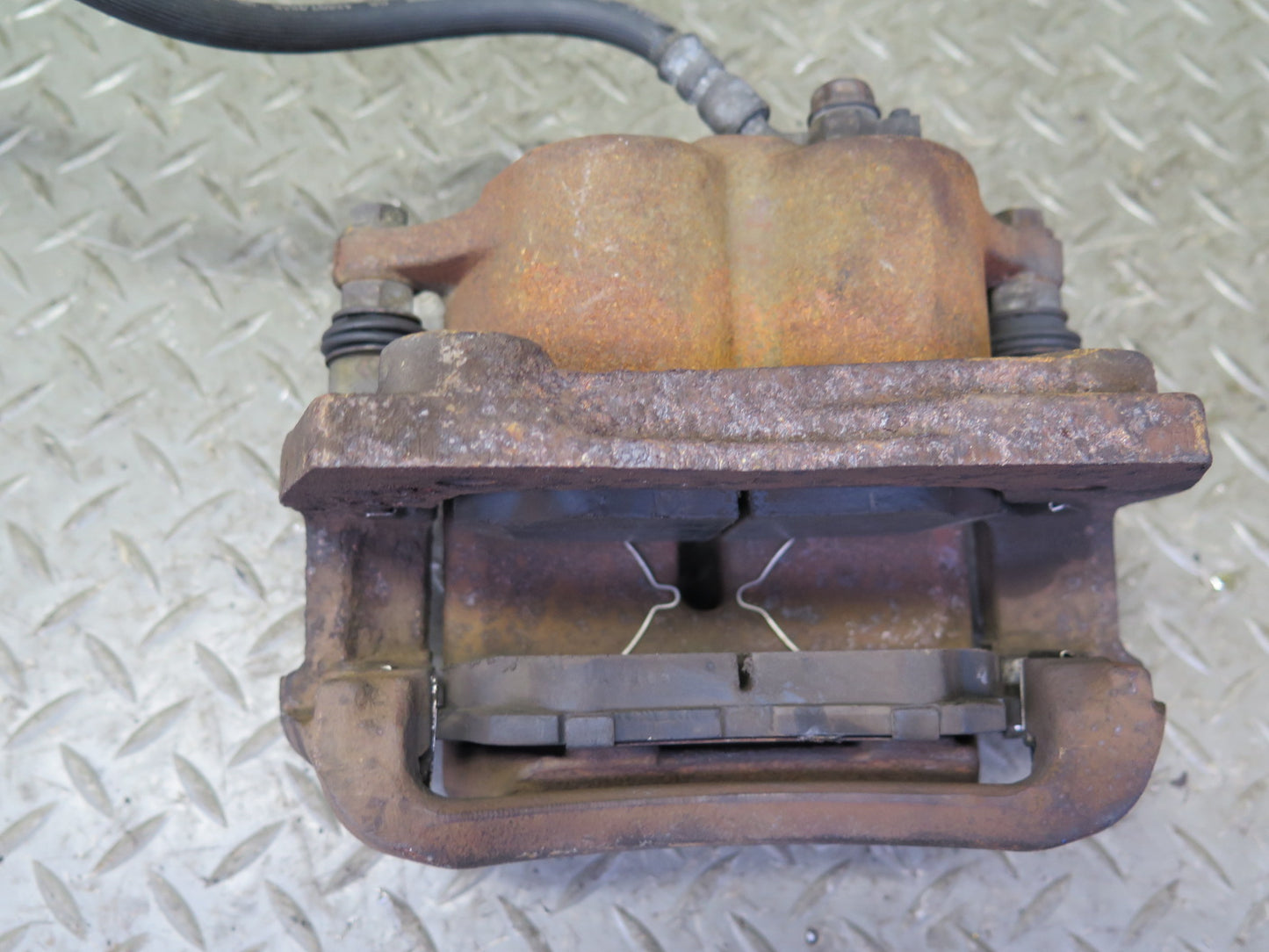 92-98 Lexus JZZ31L SC300 RWD Set of 2 Front Left & Right Brake Caliper OEM