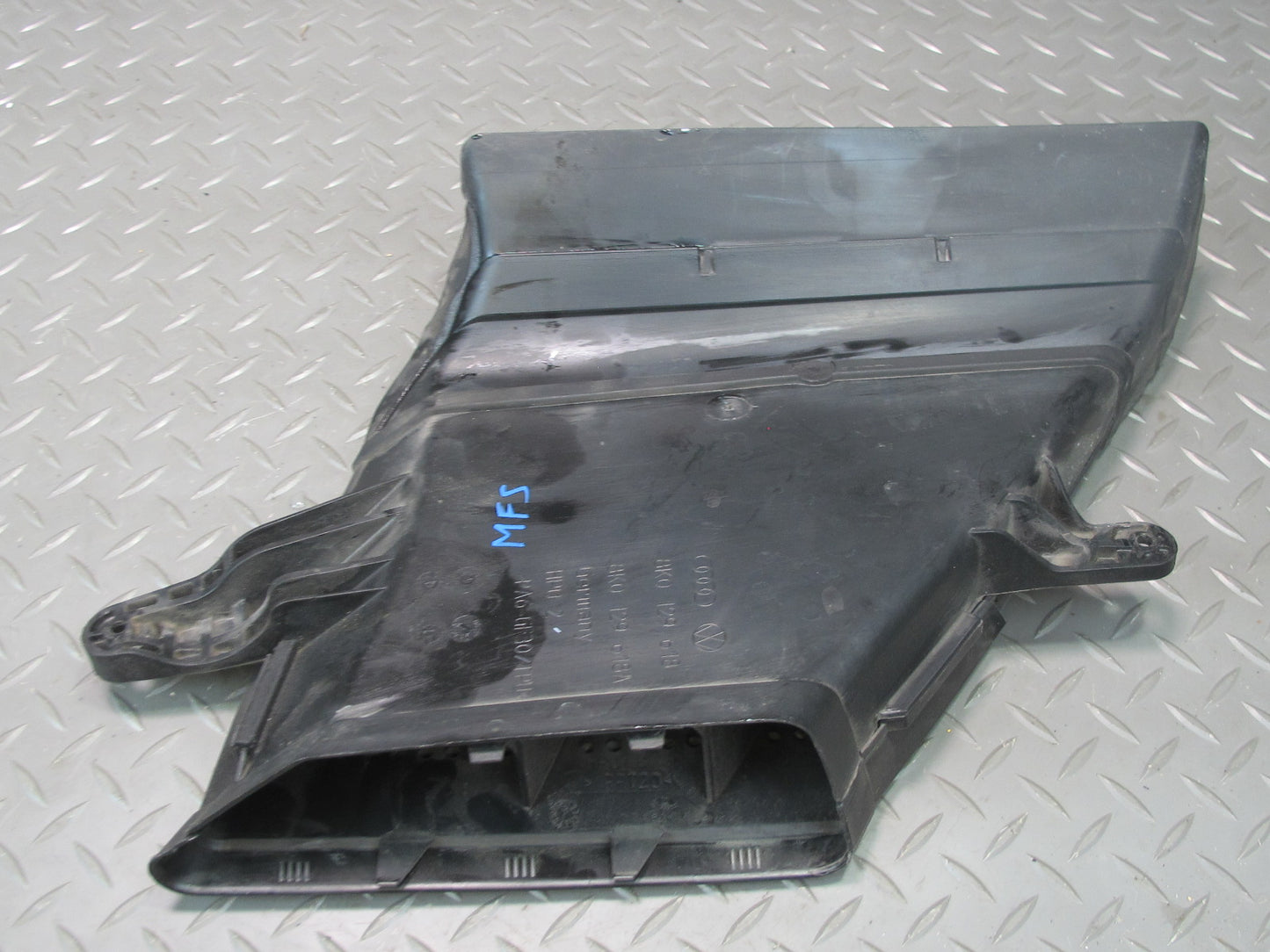 08-12 Audi 8T S5 Engine Air Intake Duct Pipe 8K0129618A OEM