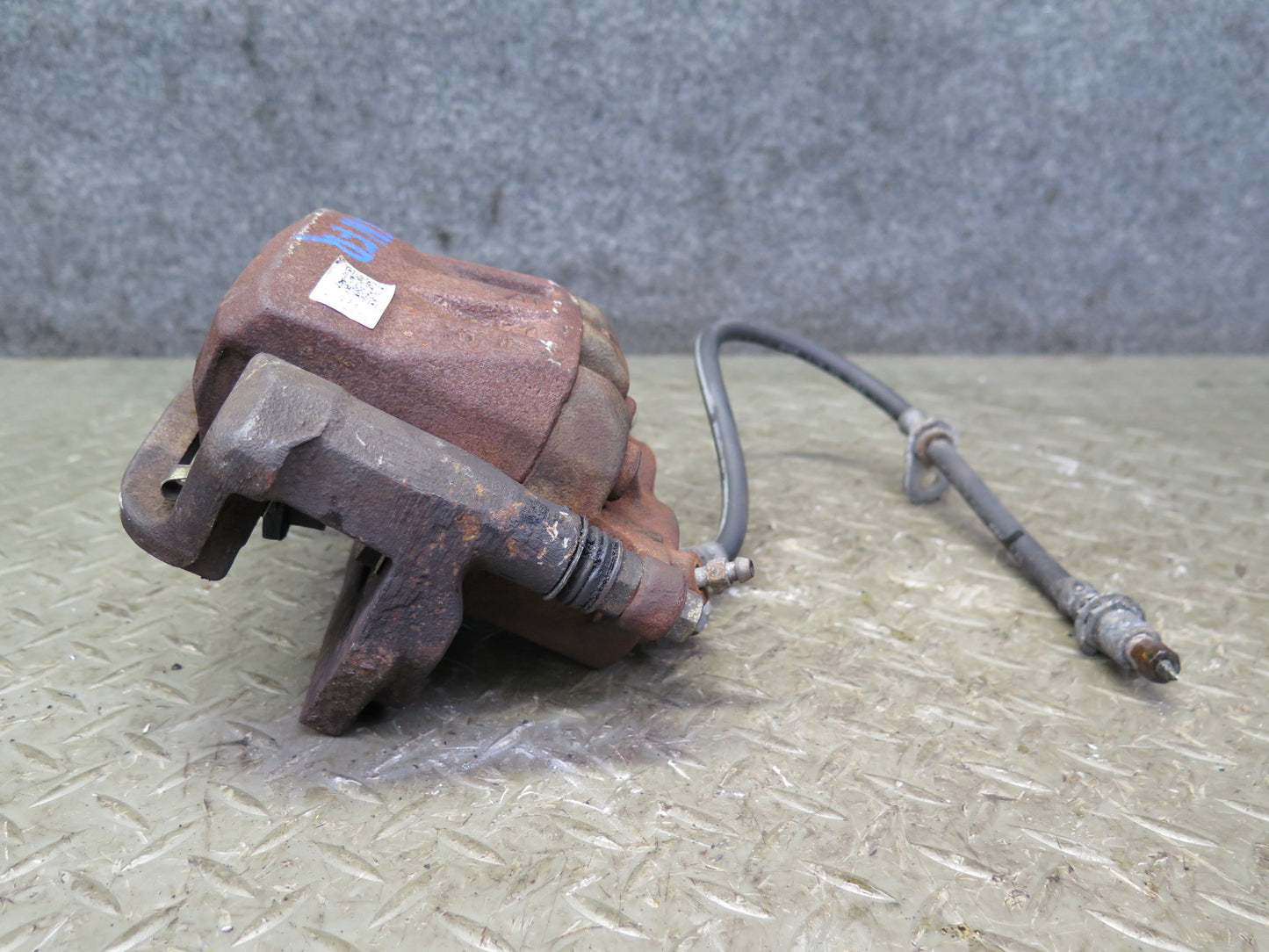 92-98 Lexus JZZ31L SC300 RWD Set of 2 Front Left & Right Brake Caliper OEM