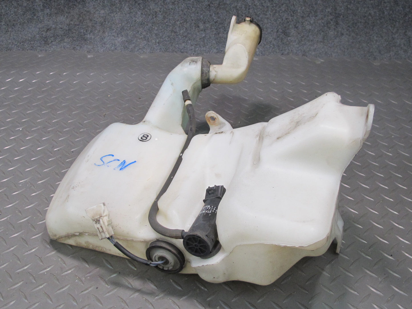 93-00 Lexus JZZ31L SC400 SC300 Windshield Washer Fluid Reservoir Tank w Pump OEM