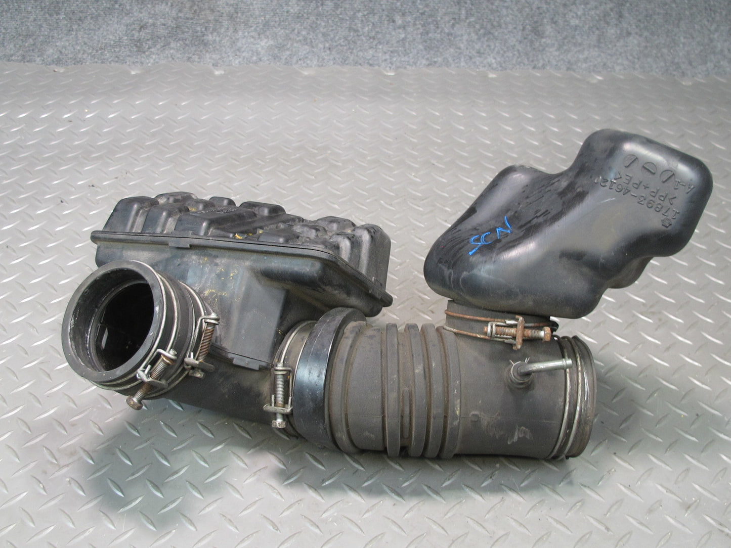 98-00 Lexus JZZ31L SC300 2JZGE Air Intake Resonator w Hose Tube 17893-46120 OEM