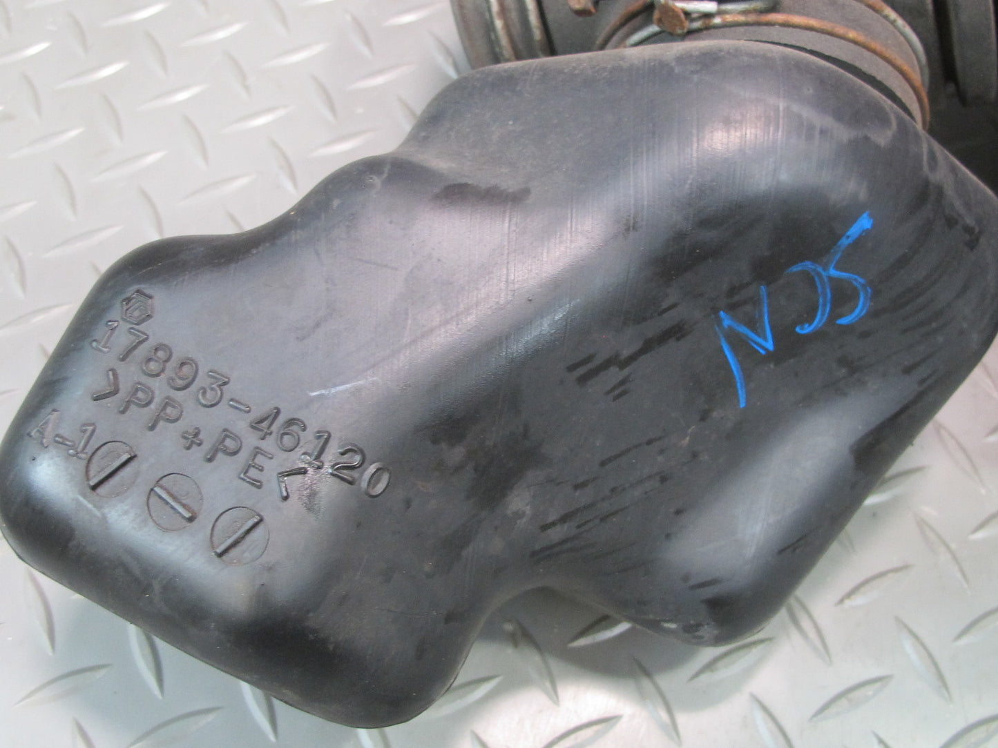 98-00 Lexus JZZ31L SC300 2JZGE Air Intake Resonator w Hose Tube 17893-46120 OEM