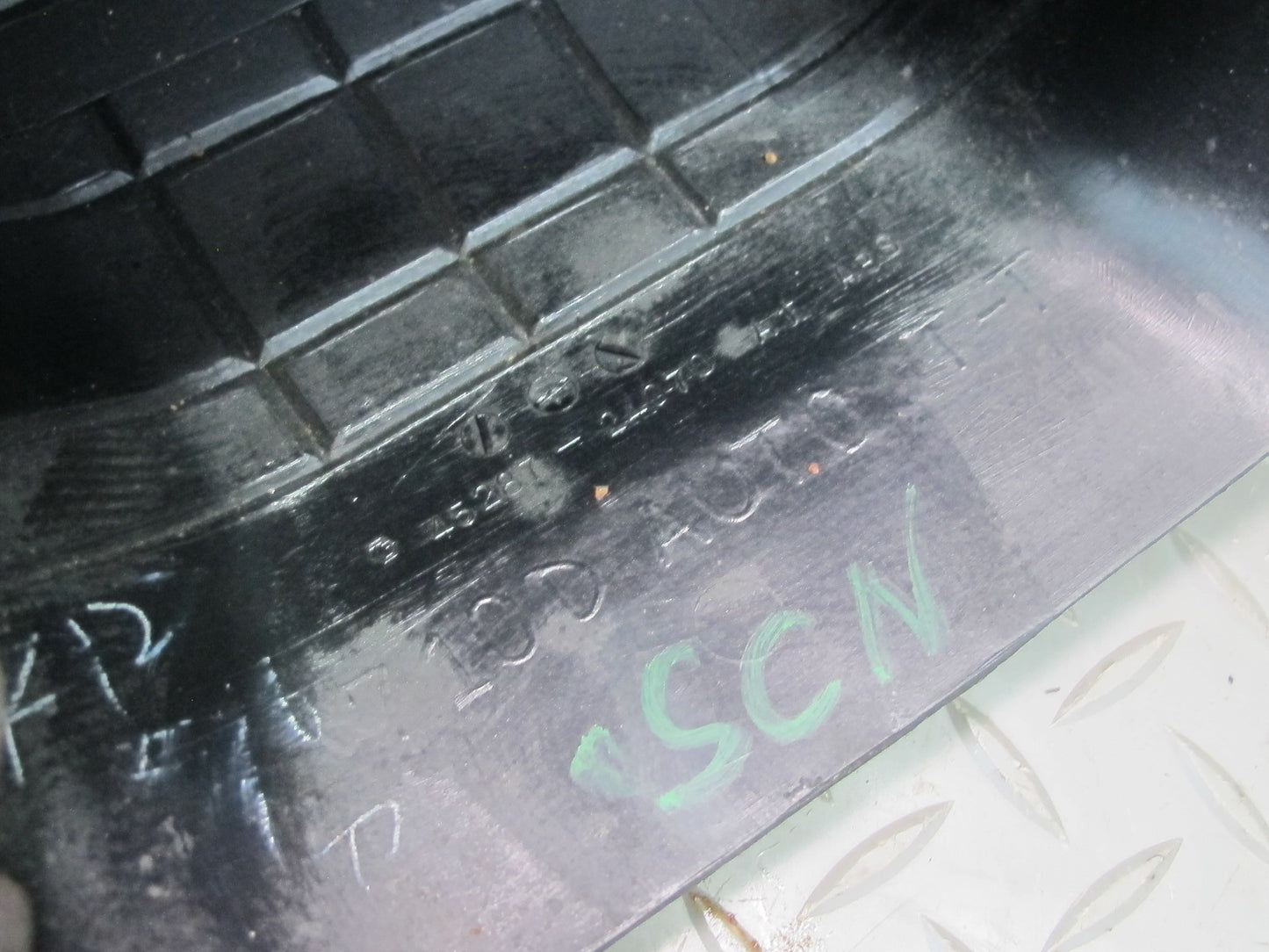 94-00 Lexus JZZ31L SC400 SC300 Steering Column Upper & Lower Trim Cover OEM