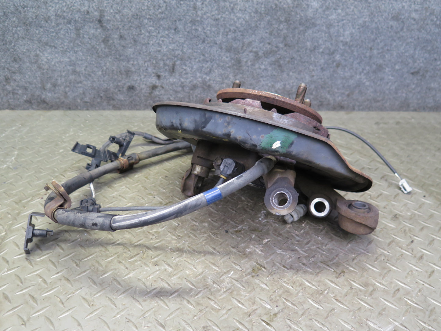 92-00 Lexus JZZ31L SC400 SC300 RWD Rear Left Spindle Knuckle Wheel Hub OEM