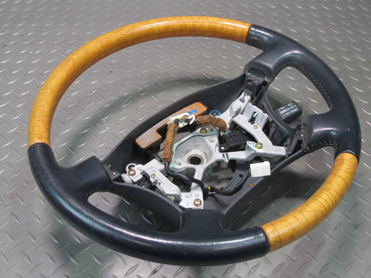 98-00 Lexus UCF20L LS400 Leather Wood Steering w Cruise Control Switch Black OEM