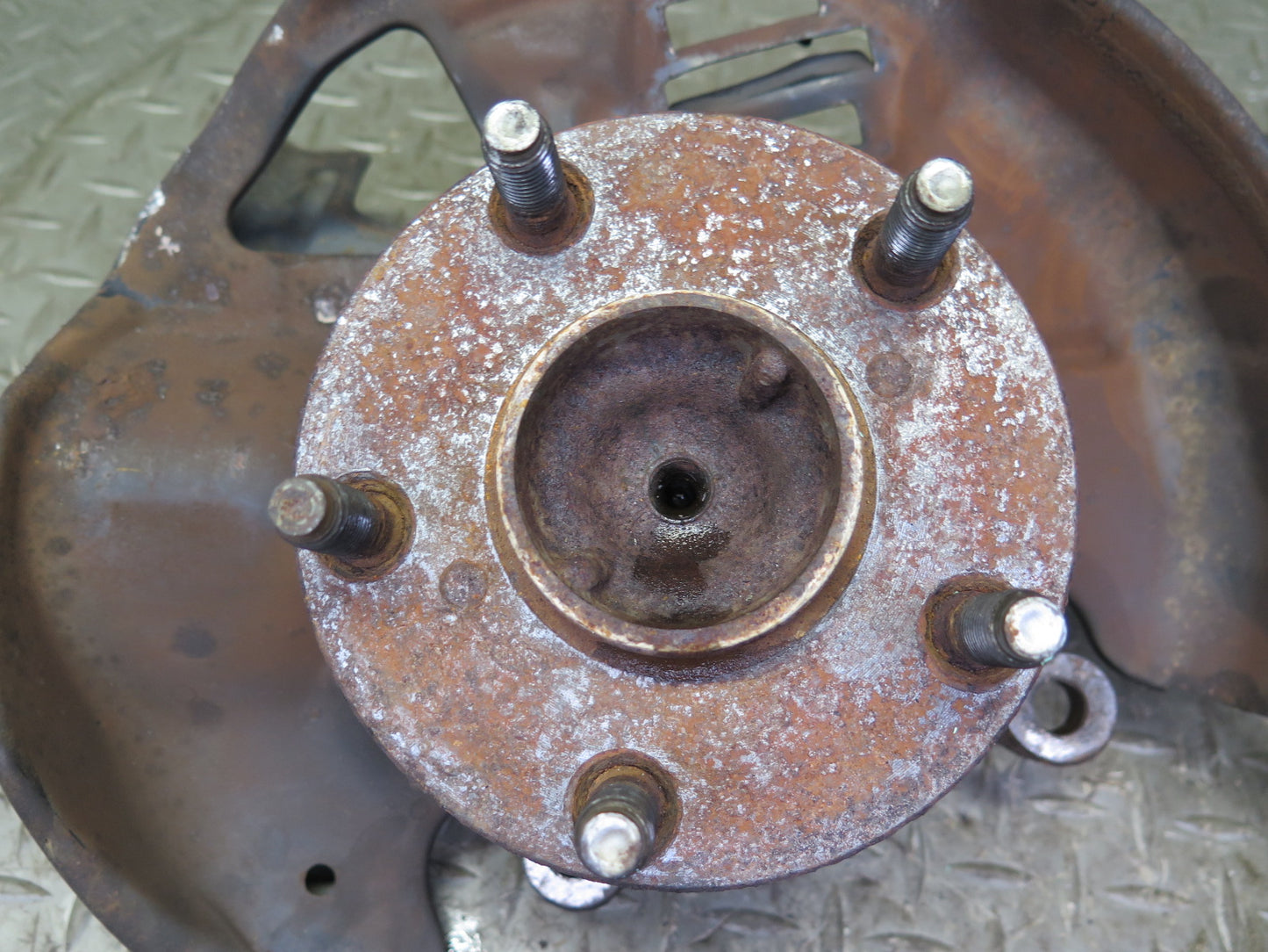 92-00 Lexus JZZ31L SC400 SC300 RWD Front Left Spindle Knuckle Wheel Hub OEM