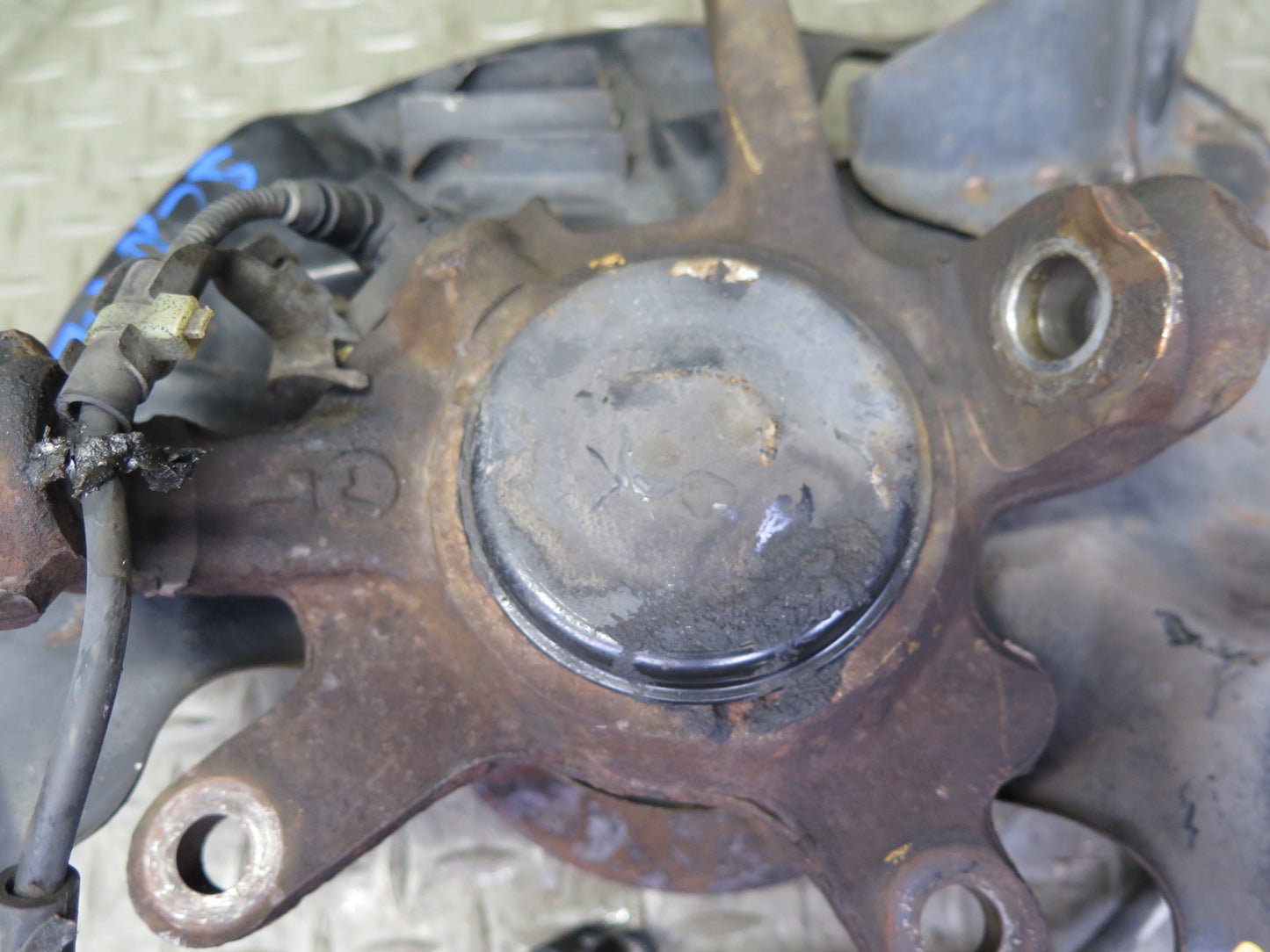 92-00 Lexus JZZ31L SC400 SC300 RWD Front Left Spindle Knuckle Wheel Hub OEM