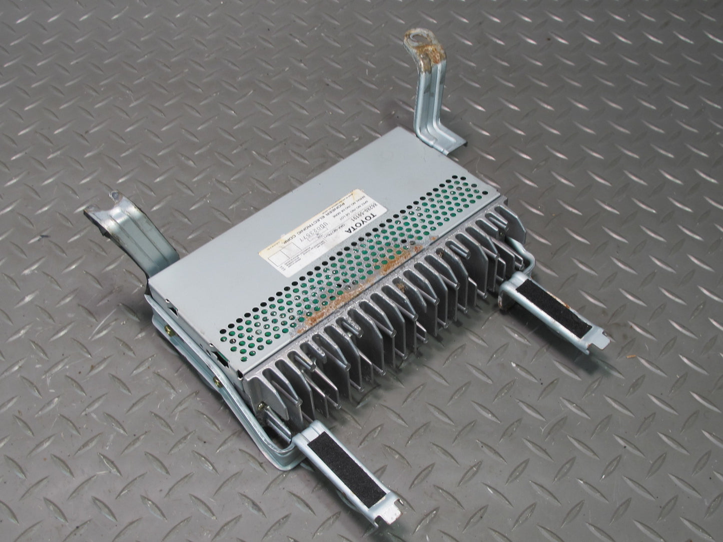 99-00 Lexus UCF20L LS400 Pioneer Audio Radio Amplifier AMP 86280-50191 OEM