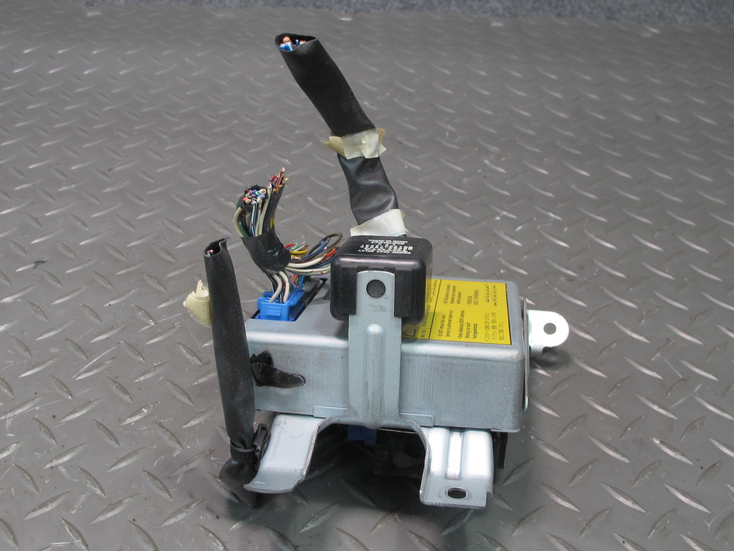 99-00 Lexus UCF20L LS400 Tilt & Telescopic Steering Column Control Module OEM