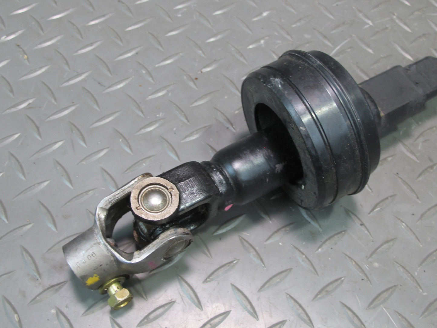 99-00 Lexus UCF20L LS400 Steering Column Intermediate Linkage U Joint Shaft OEM