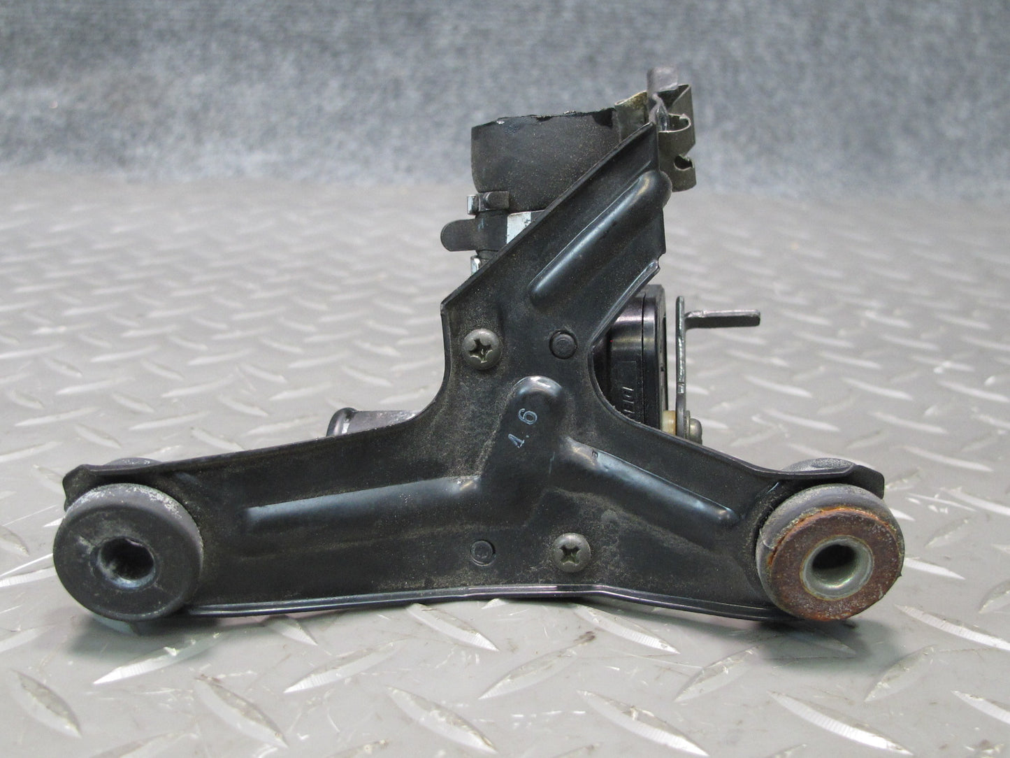 98-00 Lexus UCF20L LS400 Heater Control Water Valve OEM