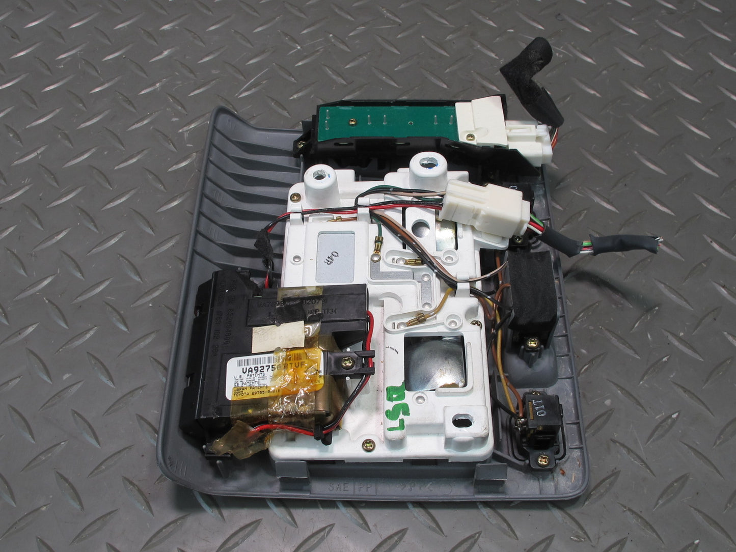 98-00 Lexus UCF20L LS400 Front Overhead Console Dome Light Lamp Blue Gray OEM