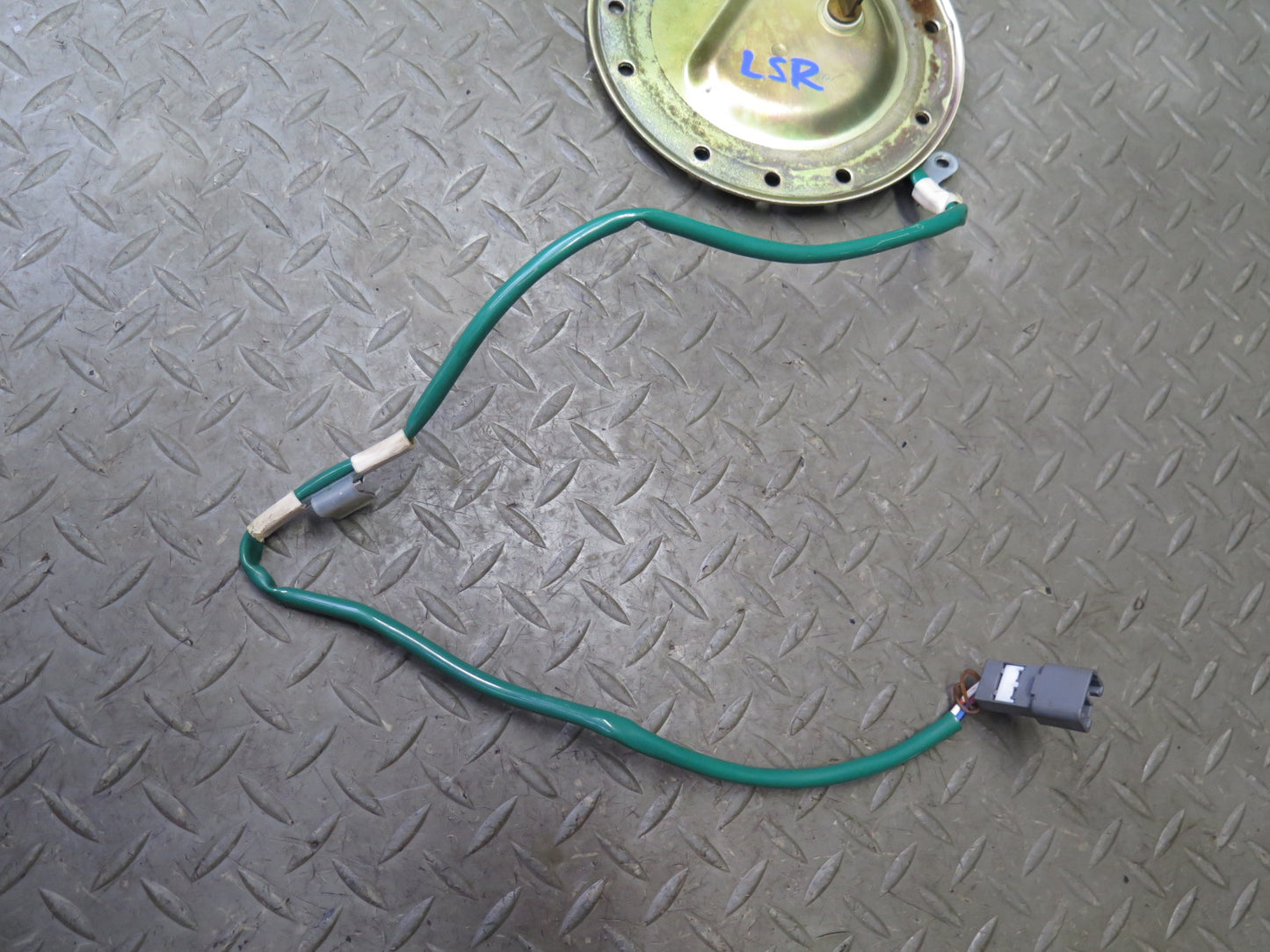 98-99 Lexus UCF20L LS400 1UZFE Set of 2 Fuel Pump Level Sensor Sending Unit OEM