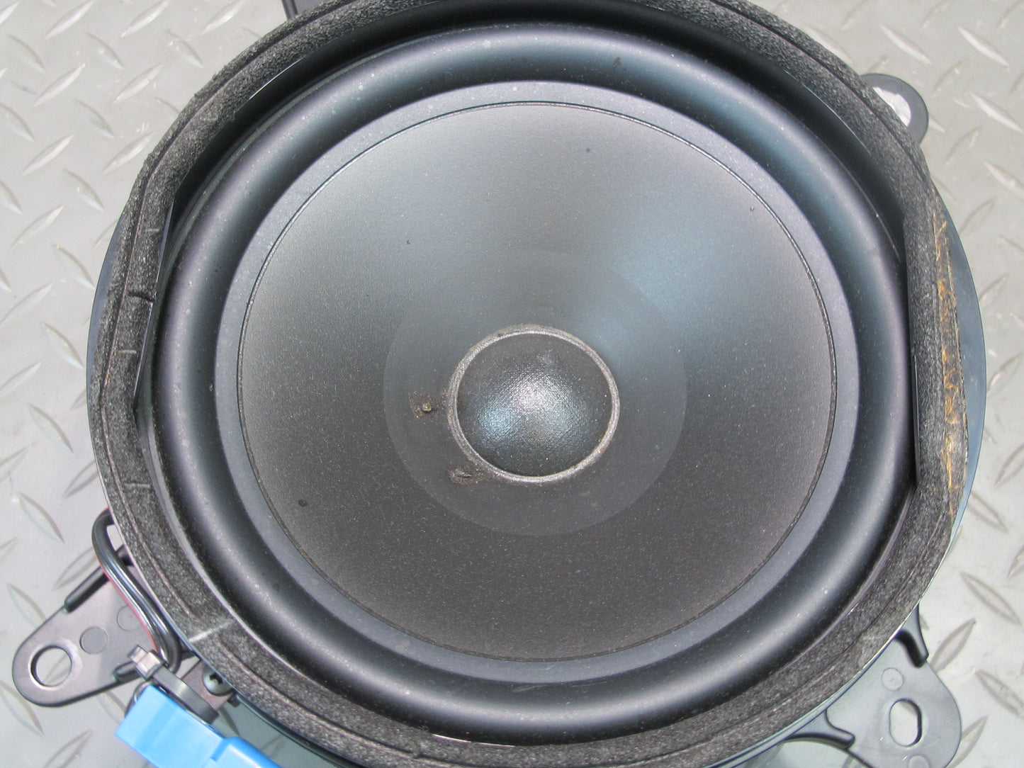 95-00 Lexus UCF20L LS400 Rear Subwoofer Speaker Nakamichi 86160-50110 OEM