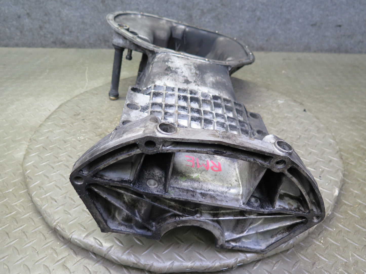 82-85 Mercedes W123 300D OM617 617.952 Diesel Engine Upper Oil Pan OEM