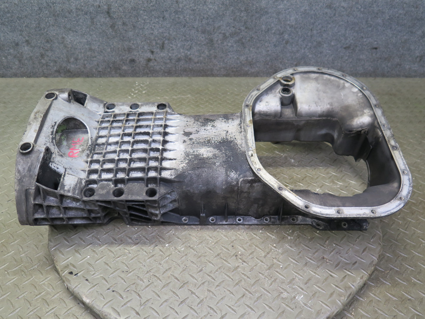 82-85 Mercedes W123 300D OM617 617.952 Diesel Engine Upper Oil Pan OEM