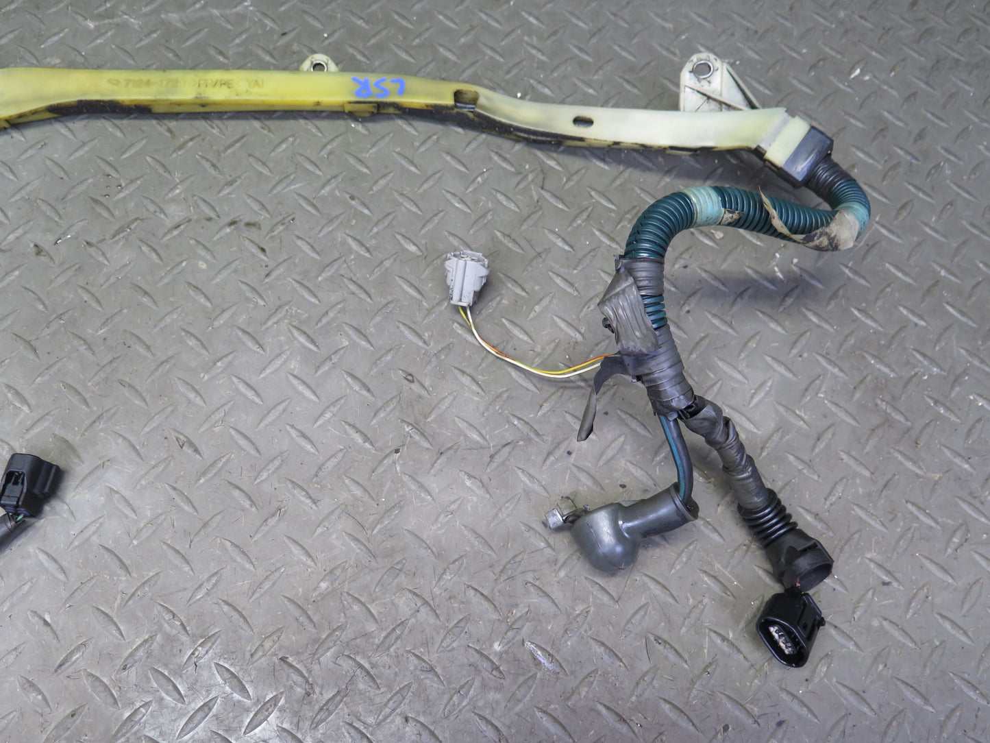 98-00 Lexus UCF20L LS400 Engine Bay Wire Wiring Harness OEM