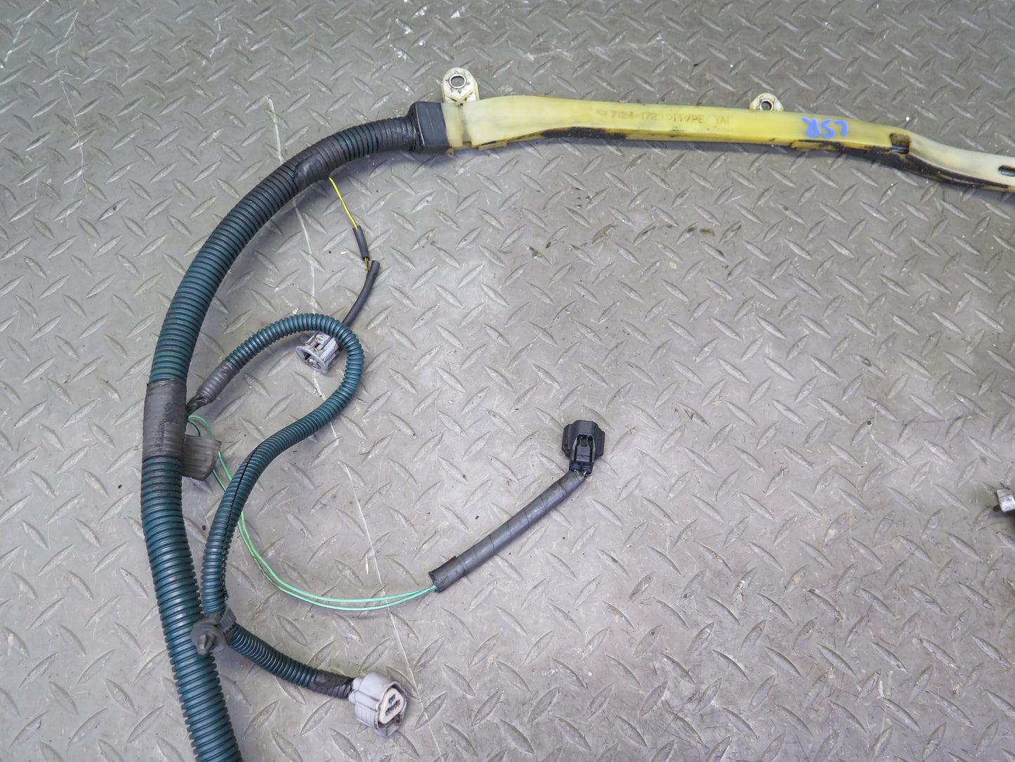 98-00 Lexus UCF20L LS400 Engine Bay Wire Wiring Harness OEM