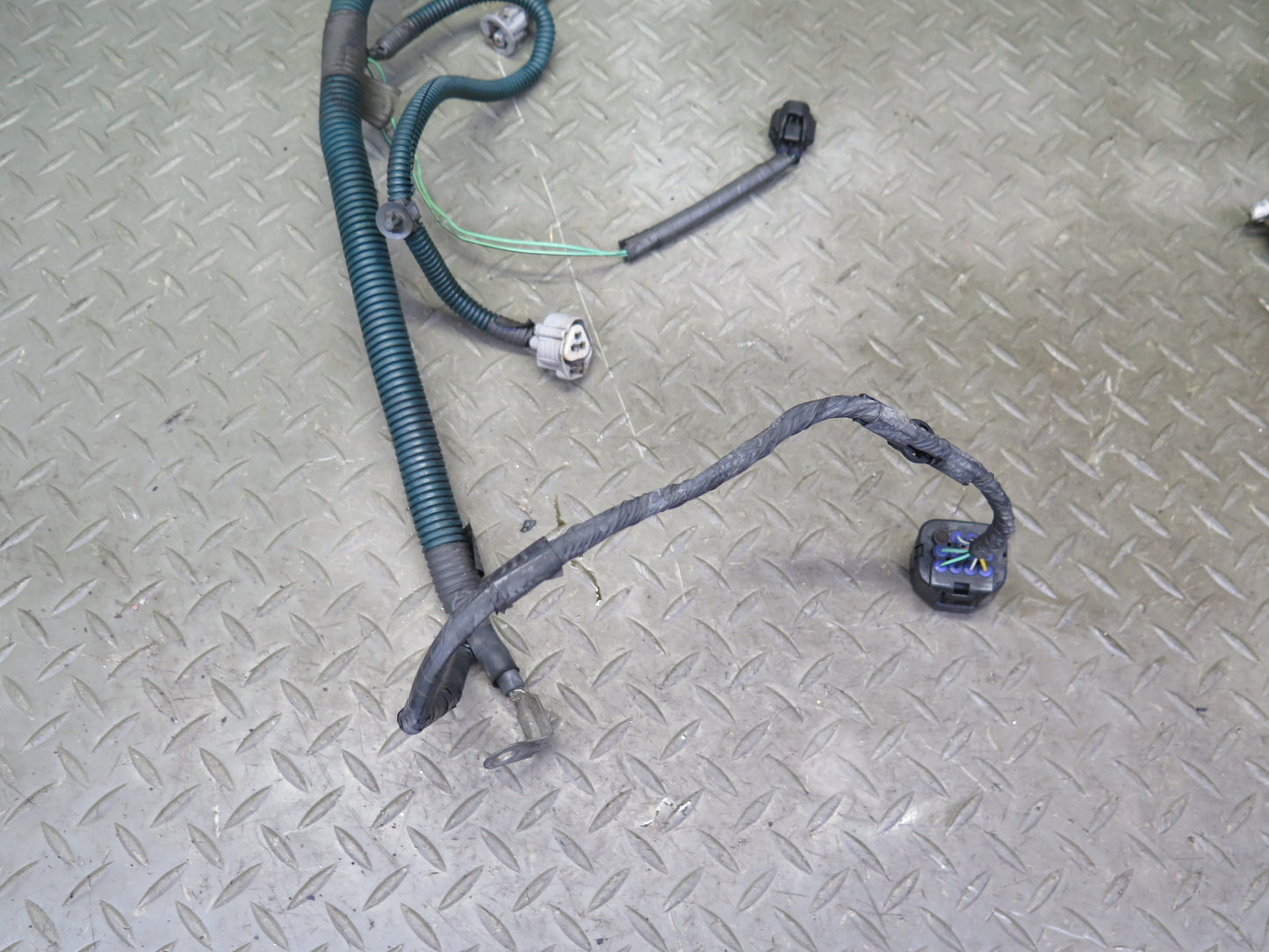 98-00 Lexus UCF20L LS400 Engine Bay Wire Wiring Harness OEM