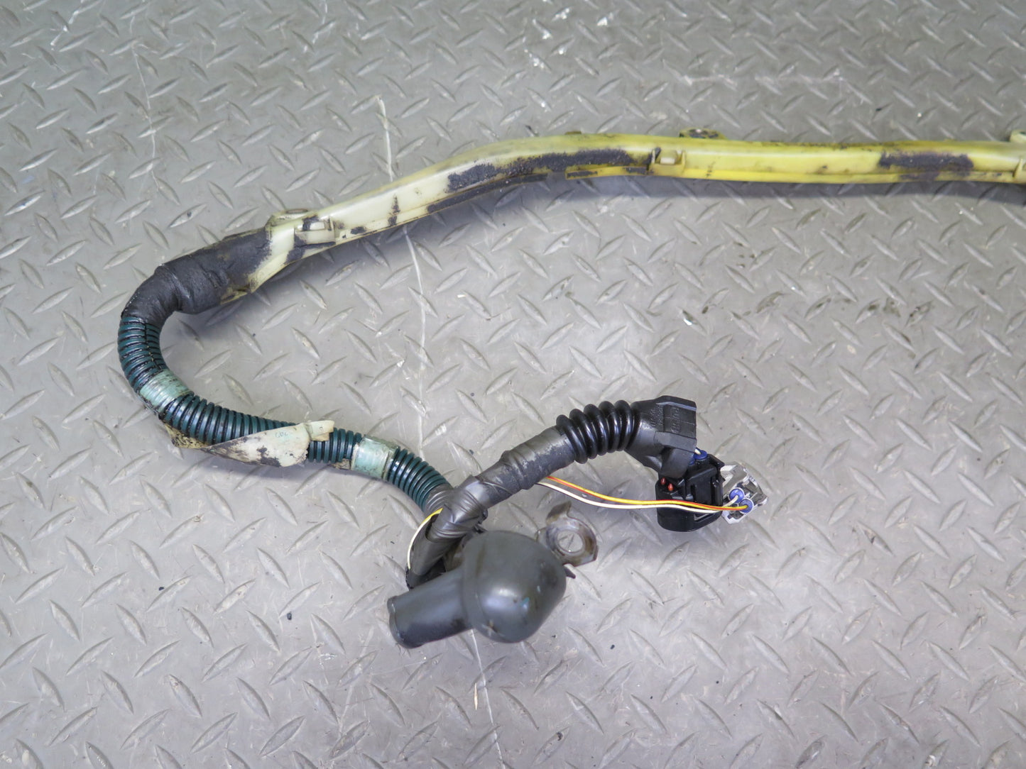98-00 Lexus UCF20L LS400 Engine Bay Wire Wiring Harness OEM