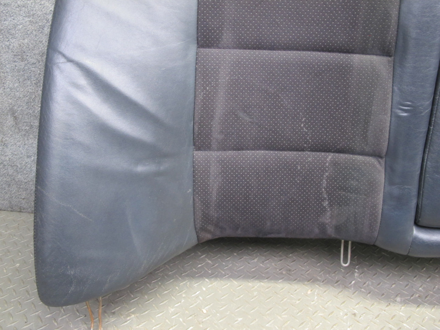 2001 Lexus JCE10L IS300 Sedan Front & Rear Suede Leather Black Seat Set OEM