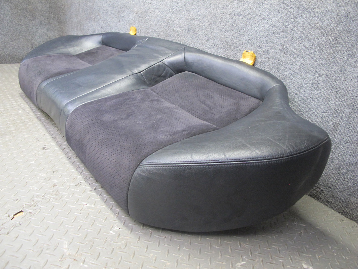 2001 Lexus JCE10L IS300 Sedan Front & Rear Suede Leather Black Seat Set OEM