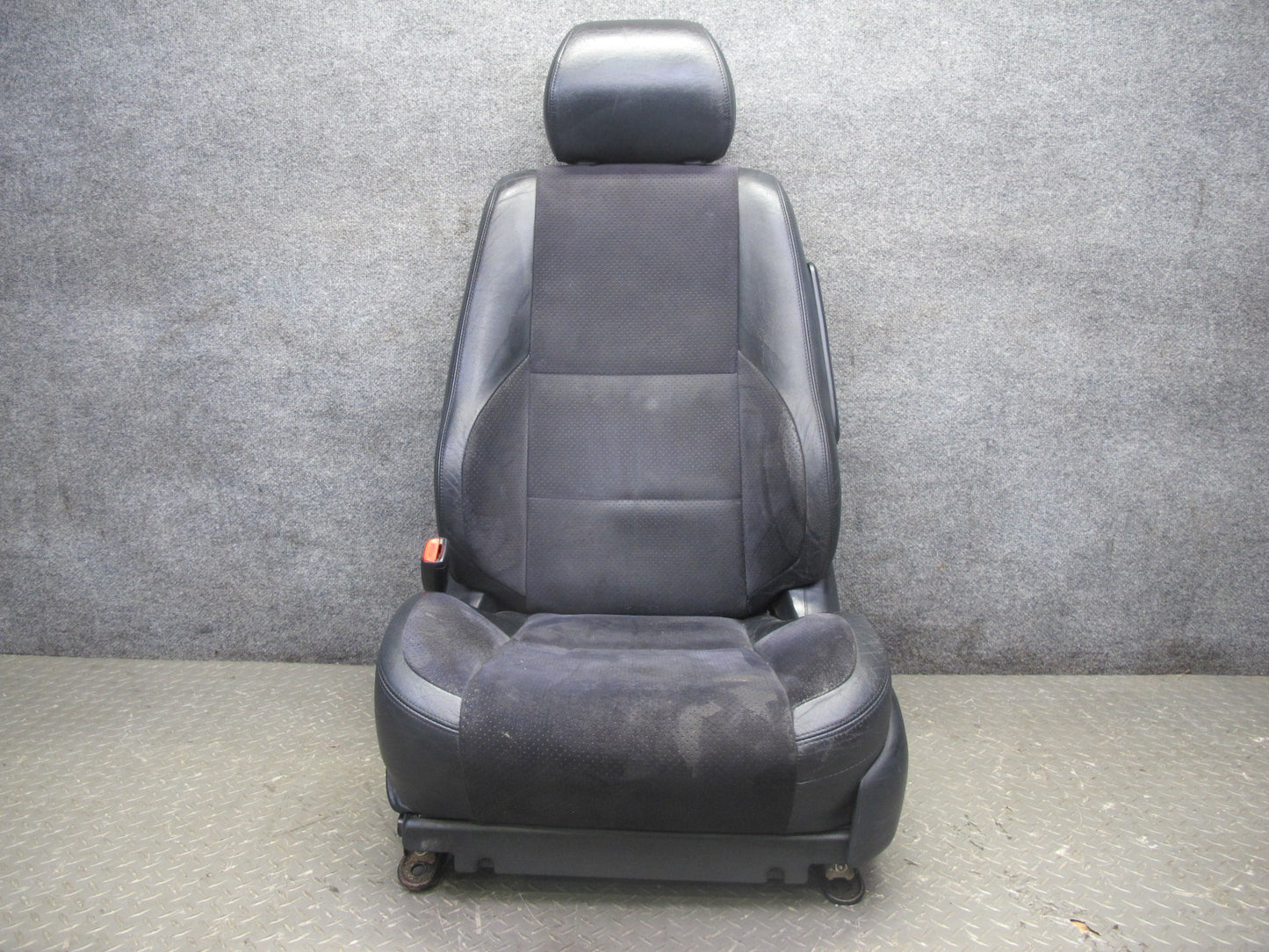 2001 Lexus JCE10L IS300 Sedan Front & Rear Suede Leather Black Seat Set OEM