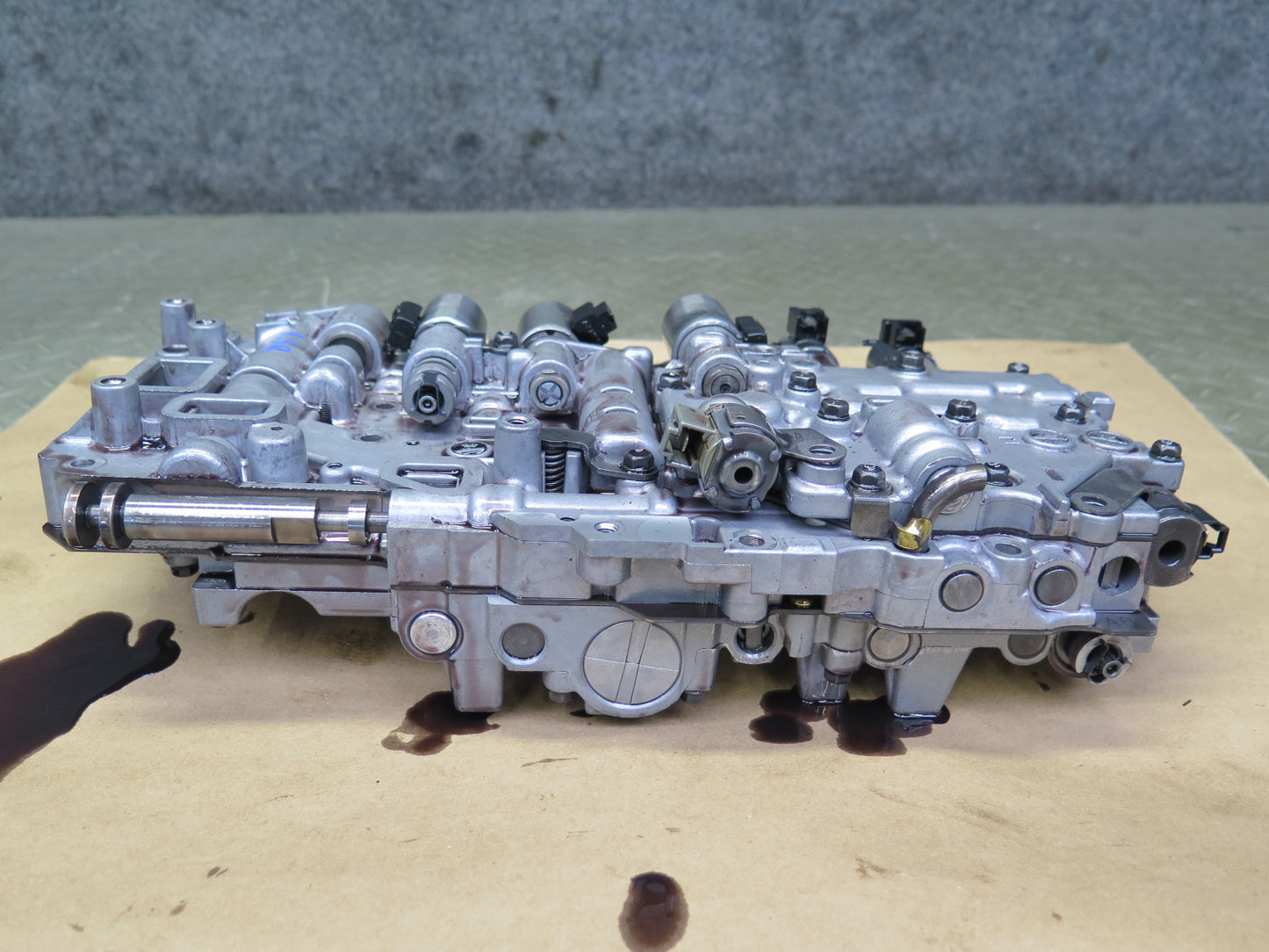 98-00 Lexus UCF20L LS400 A650E Auto Transmission Valve Body Mechatronic 102K OEM