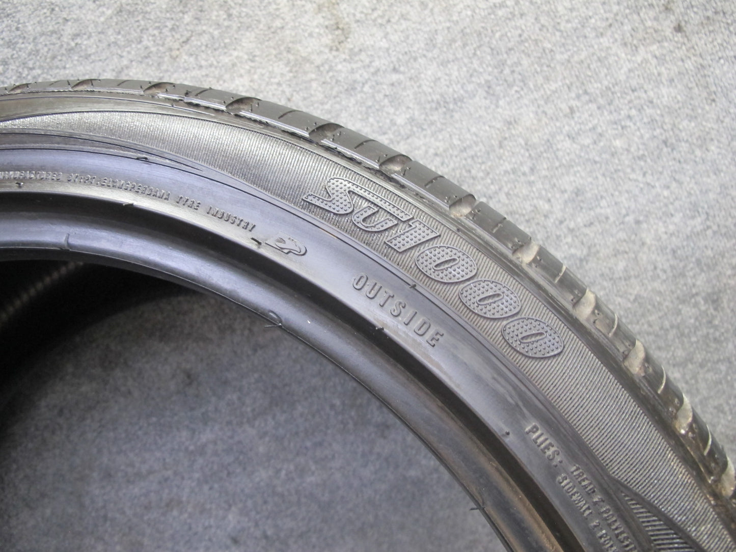 Set of 2 Zeetex SU1000 Summer Tire 295/35 R21 107V XL 4324 4424 9/32 Tread