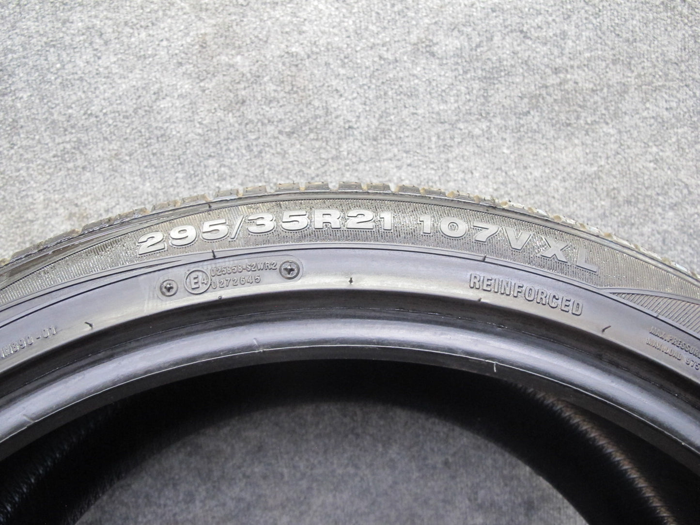 Set of 2 Zeetex SU1000 Summer Tire 295/35 R21 107V XL 4324 4424 9/32 Tread