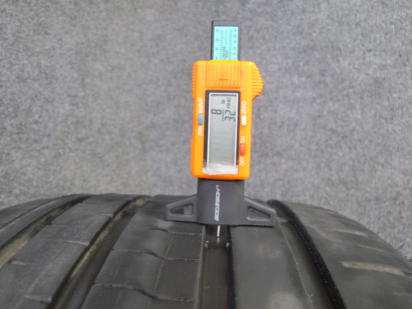 Set of 2 Zeetex SU1000 Summer Tire 295/35 R21 107V XL 4324 4424 8/32 Tread