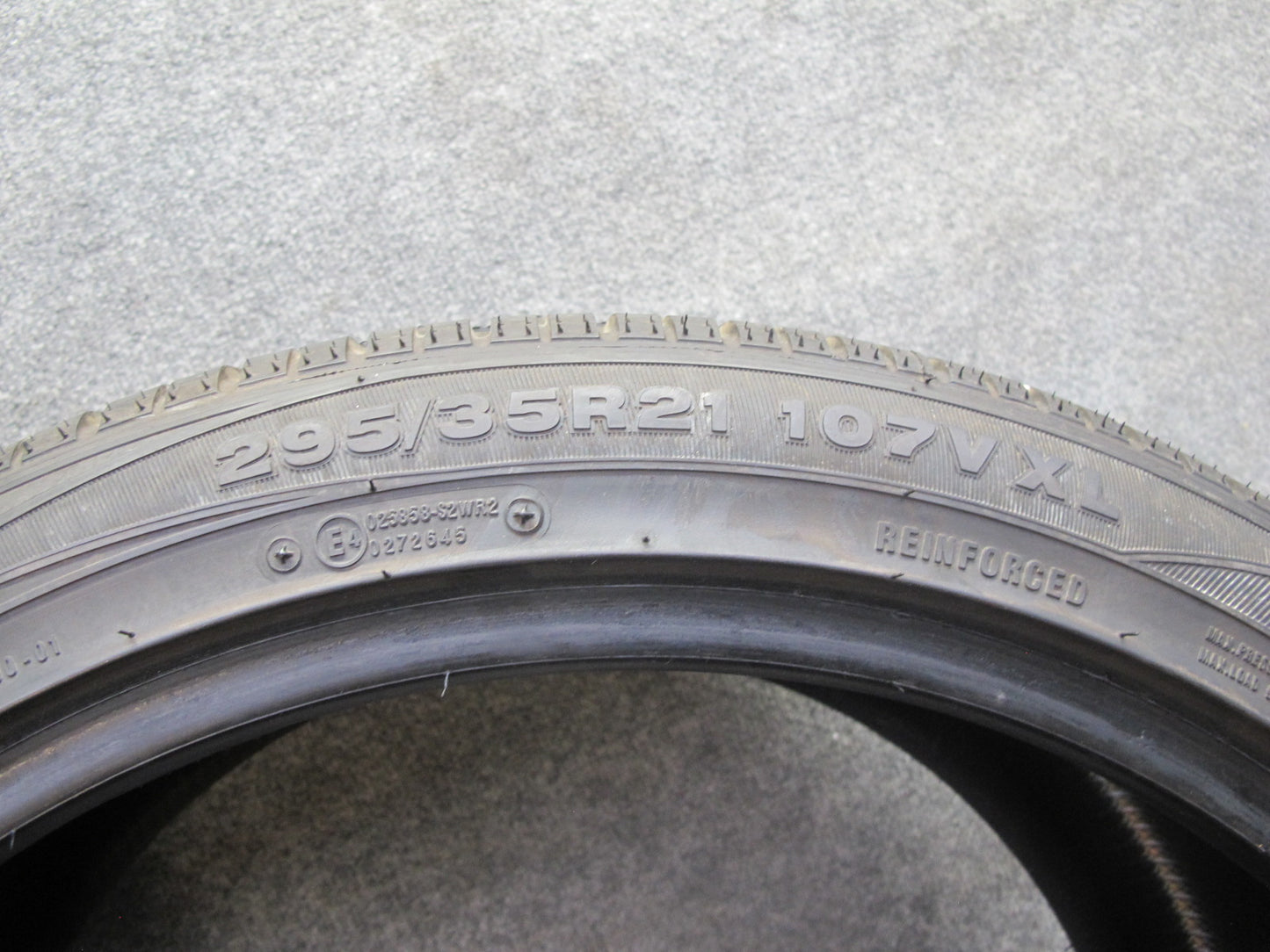 Set of 2 Zeetex SU1000 Summer Tire 295/35 R21 107V XL 4324 4424 8/32 Tread