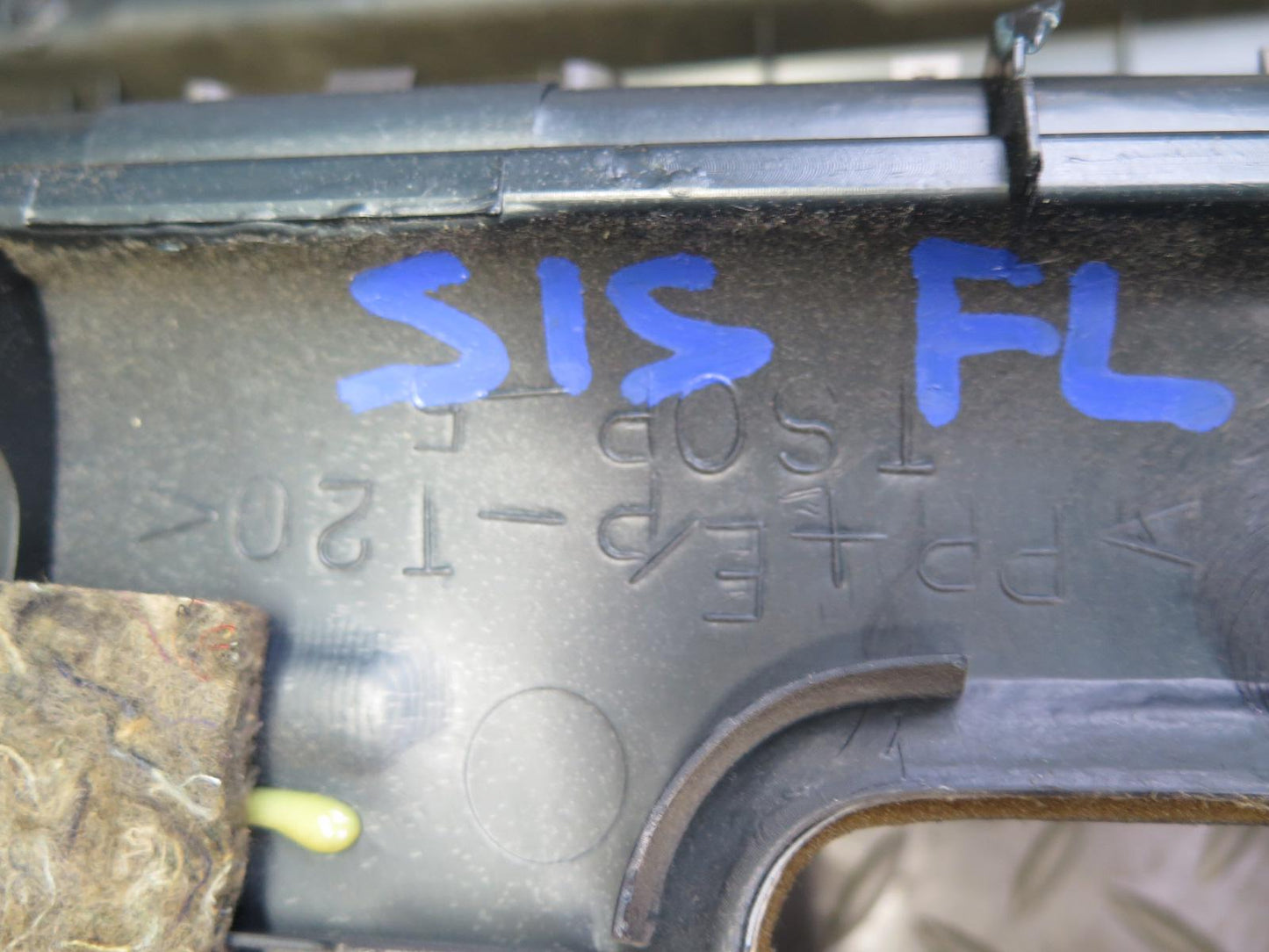 2001 Lexus JCE10L IS300 Sedan Set of 2 Front Door Interior Trim Cover Panel OEM