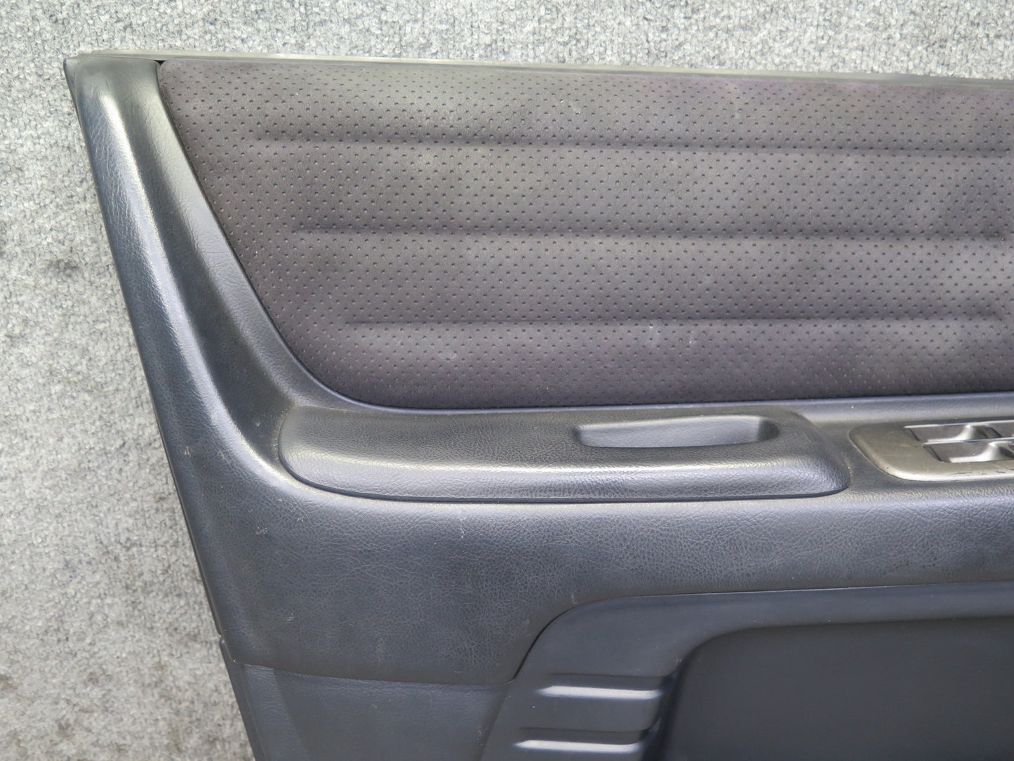 2001 Lexus JCE10L IS300 Sedan Set of 2 Front Door Interior Trim Cover Panel OEM