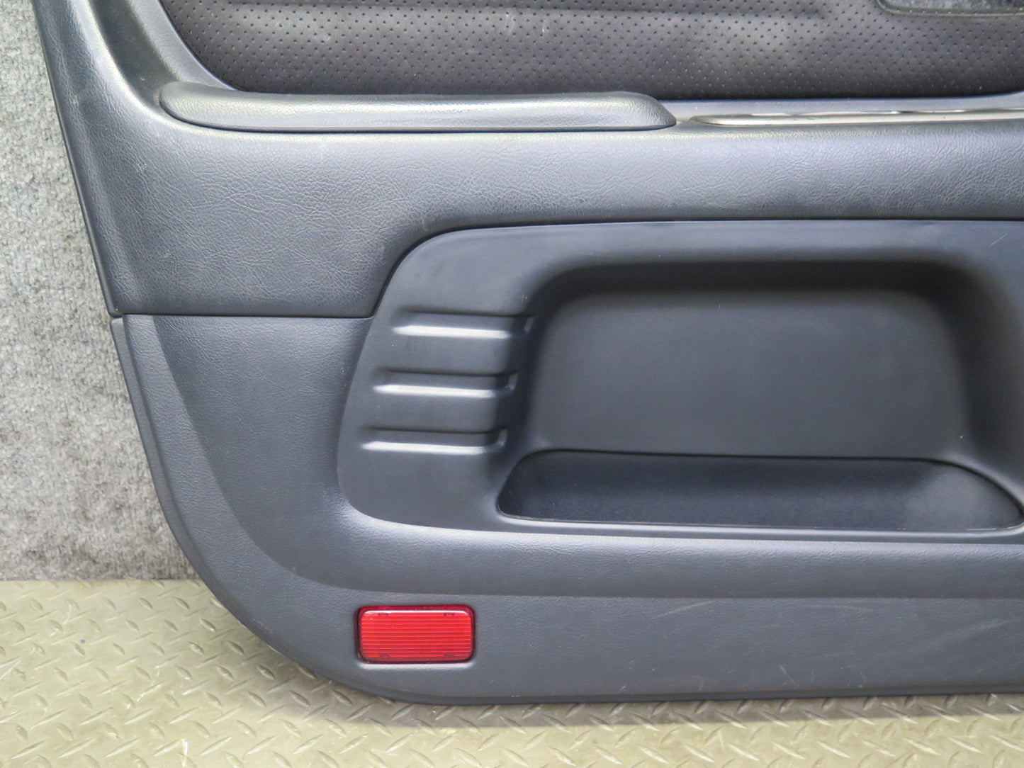 2001 Lexus JCE10L IS300 Sedan Set of 2 Front Door Interior Trim Cover Panel OEM