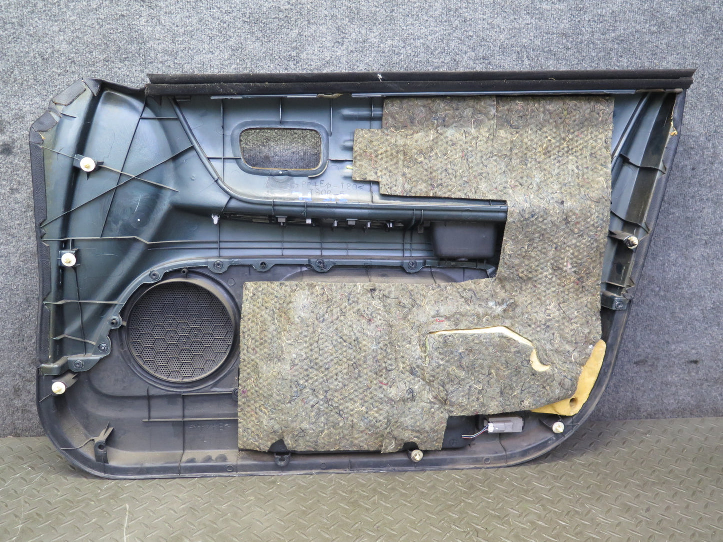 2001 Lexus JCE10L IS300 Sedan Set of 2 Front Door Interior Trim Cover Panel OEM