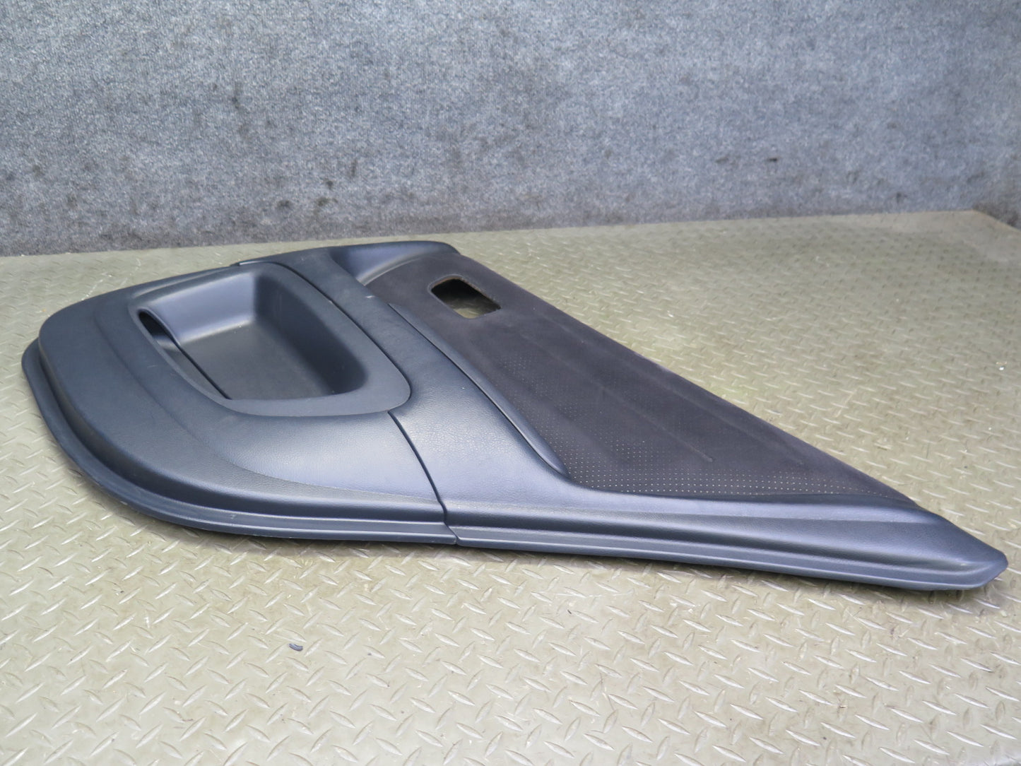 2001 Lexus JCE10L IS300 Sedan Set of 2 Rear Door Interior Trim Panel Black OEM