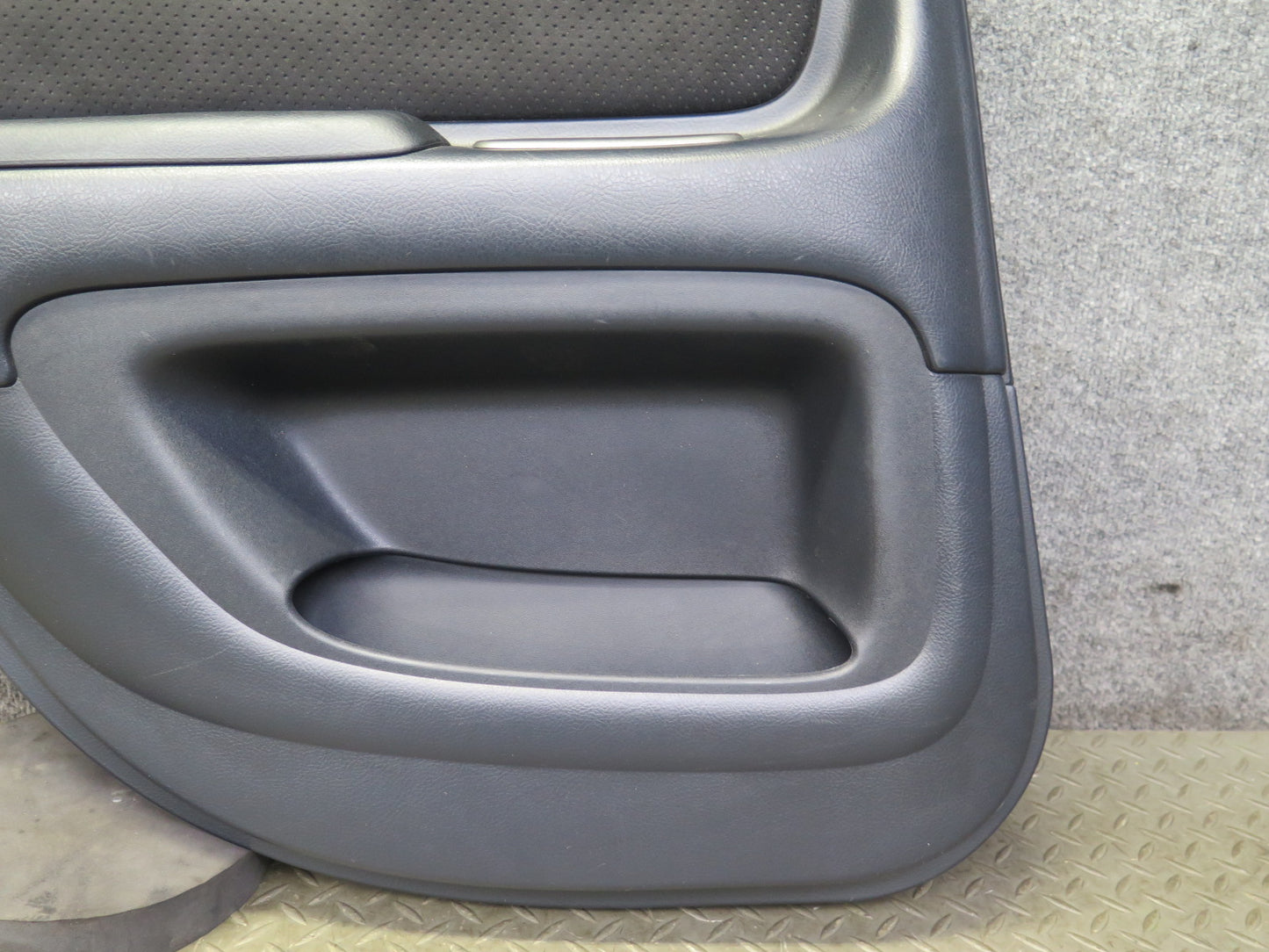 2001 Lexus JCE10L IS300 Sedan Set of 2 Rear Door Interior Trim Panel Black OEM