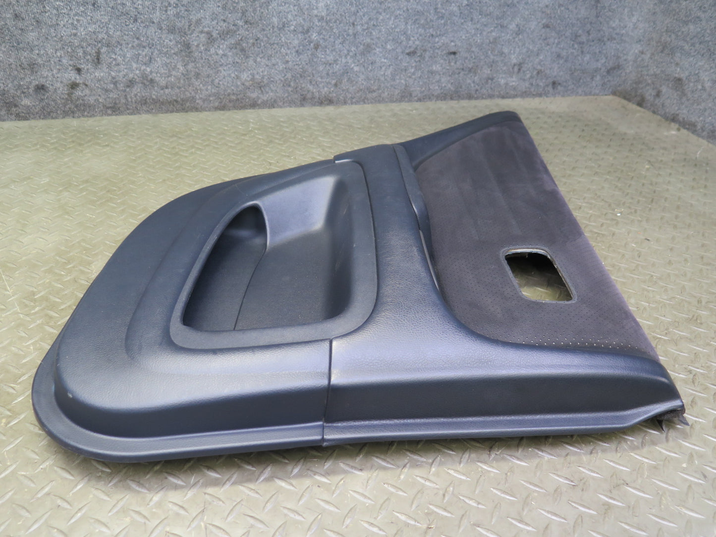 2001 Lexus JCE10L IS300 Sedan Set of 2 Rear Door Interior Trim Panel Black OEM