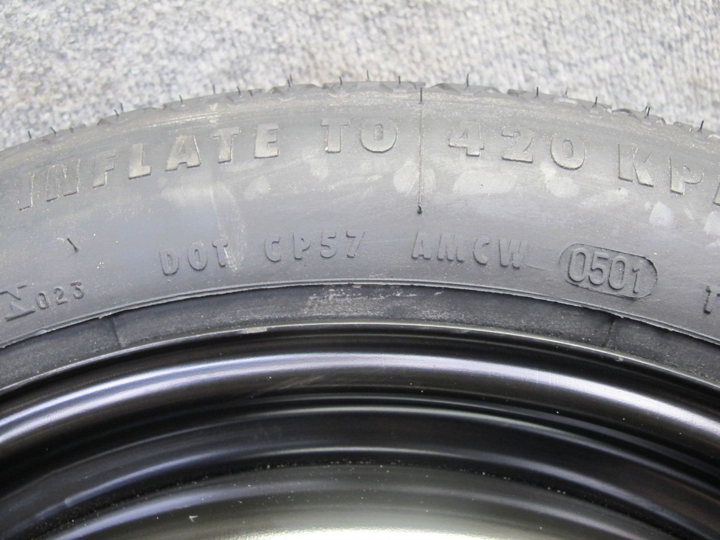 01-06 BMW E46 330ci R17 17" Spare Tire Wheel 17x3.5B ET30 125/80 6750007 OEM