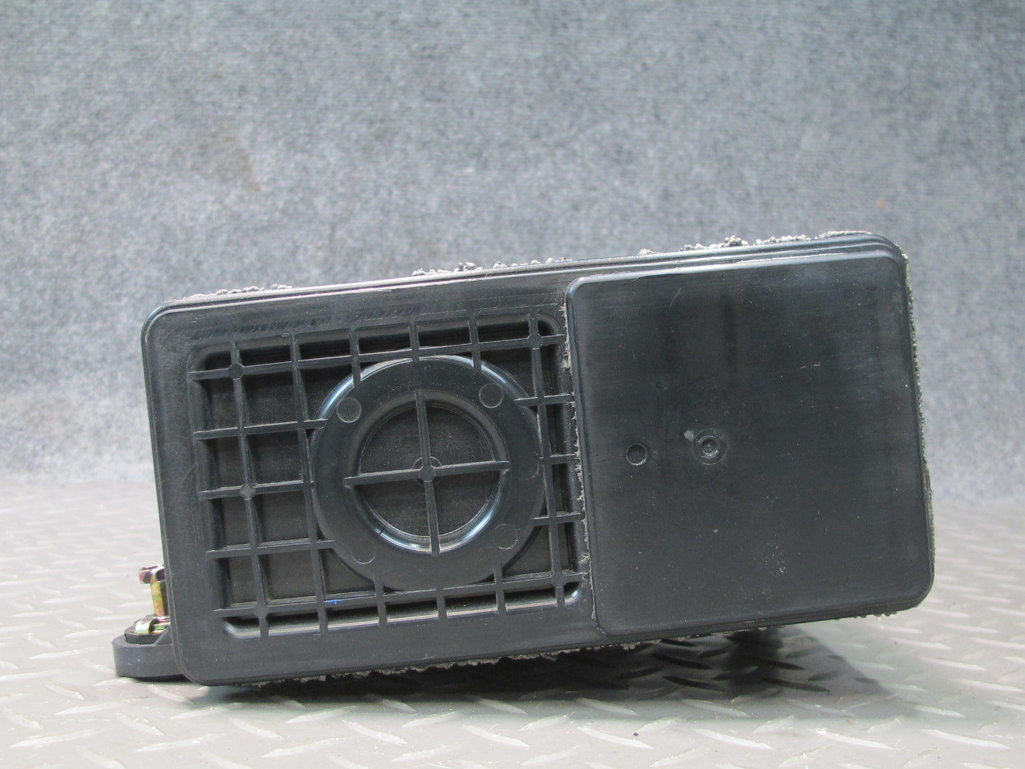 99-00 Lexus UCF20L LS400 Fuel Evap Vapor Charcoal Canister 77740-50080 OEM