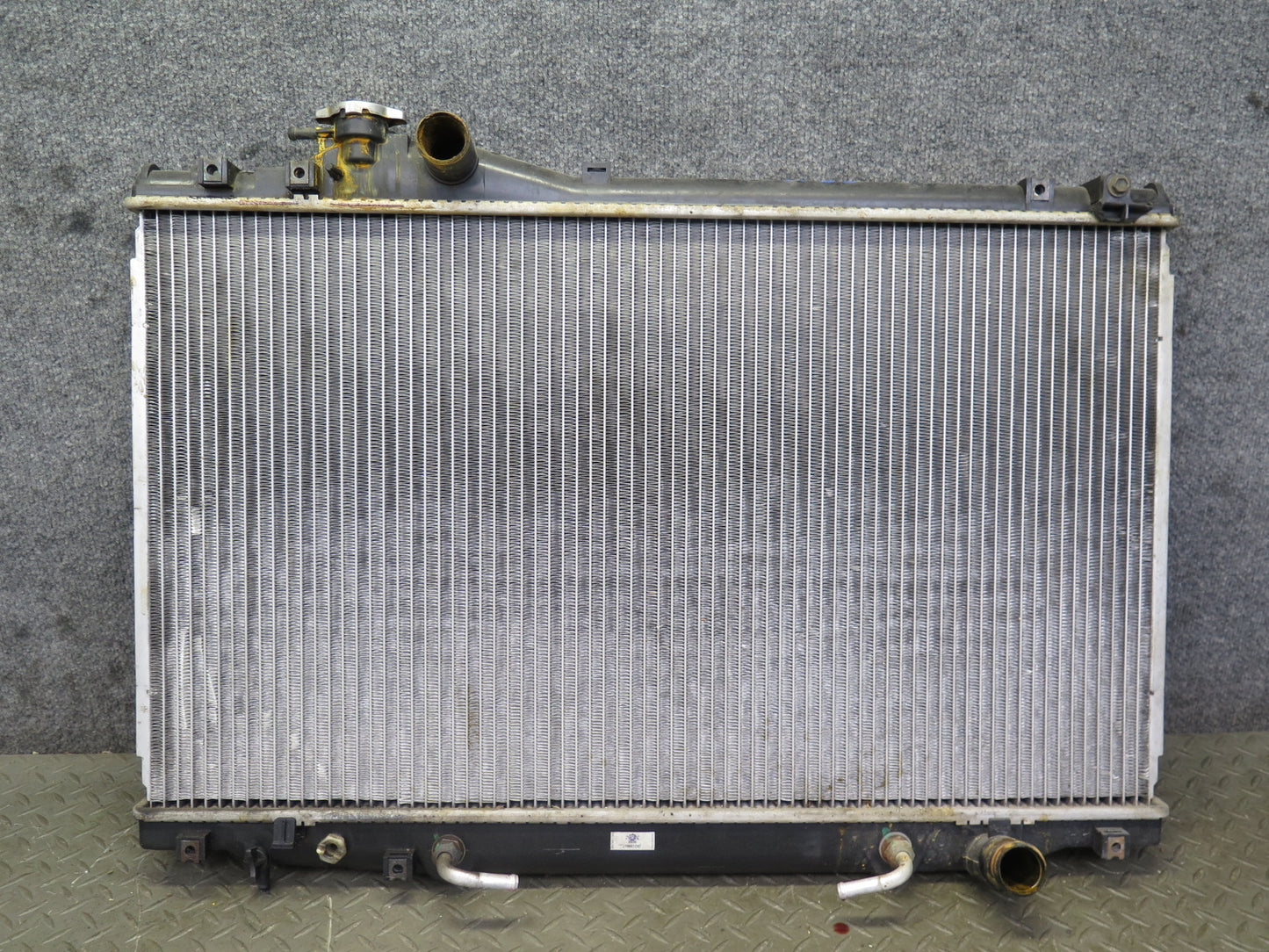 97-00 Lexus JZZ31L SC300 3.0L 2JZGE A/T Engine Motor Cooling Radiator CSF 2936