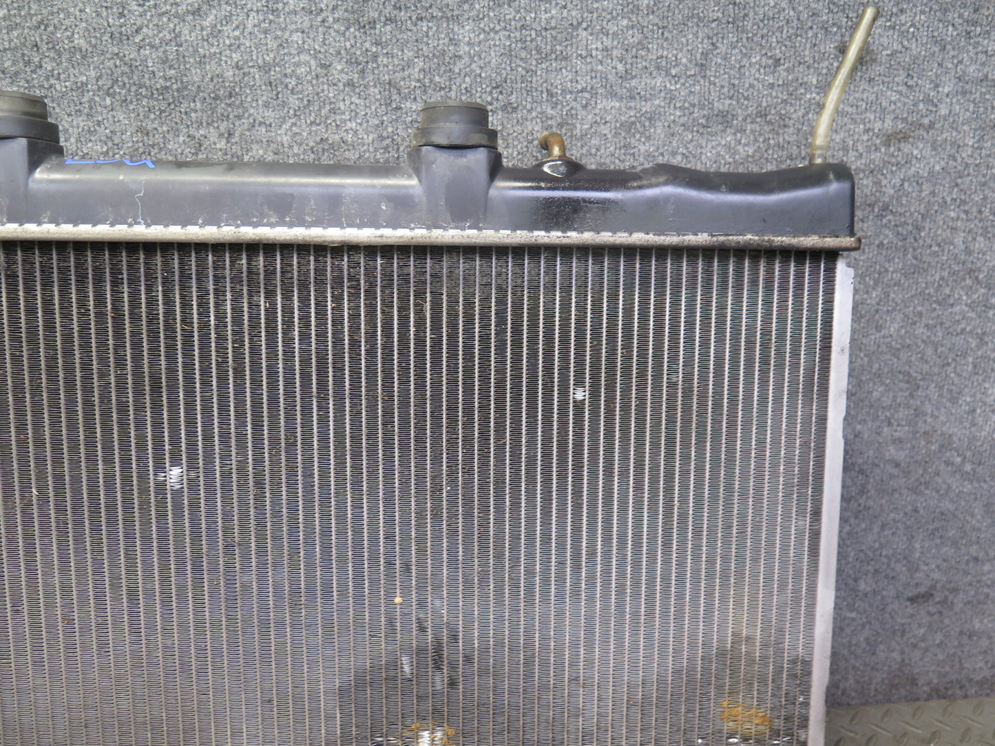 95-00 Lexus UCF20L LS400 Engine Cooling Radiator OEM
